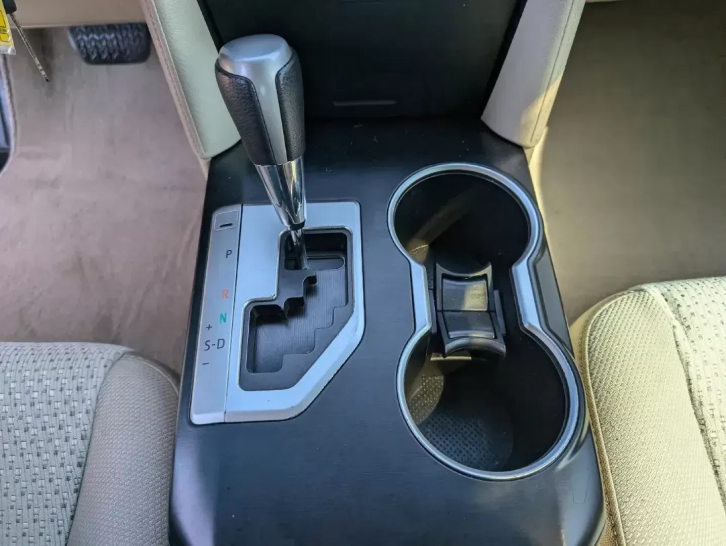 2013 Toyota Camry LE (4T1BF1FK9DU) with an Gas I4 2.5L/152 engine, 6-Speed Automatic w/Manual Shift transmission, located at 7000 Northlake Connector, Columbus, GA, 31904, (706) 987-8085, 32.524975, -84.978134 - **Discover Your Perfect Commute Companion: 2013 Toyota Camry LE at Gils Auto - Columbus #2!**<br /> <br /> Are you in search of a reliable, stylish vehicle that fits seamlessly into your busy lifestyle? Look no further! The 2013 Toyota Camry LE combines comfort, efficiency, and advanced safety featu - Photo#13