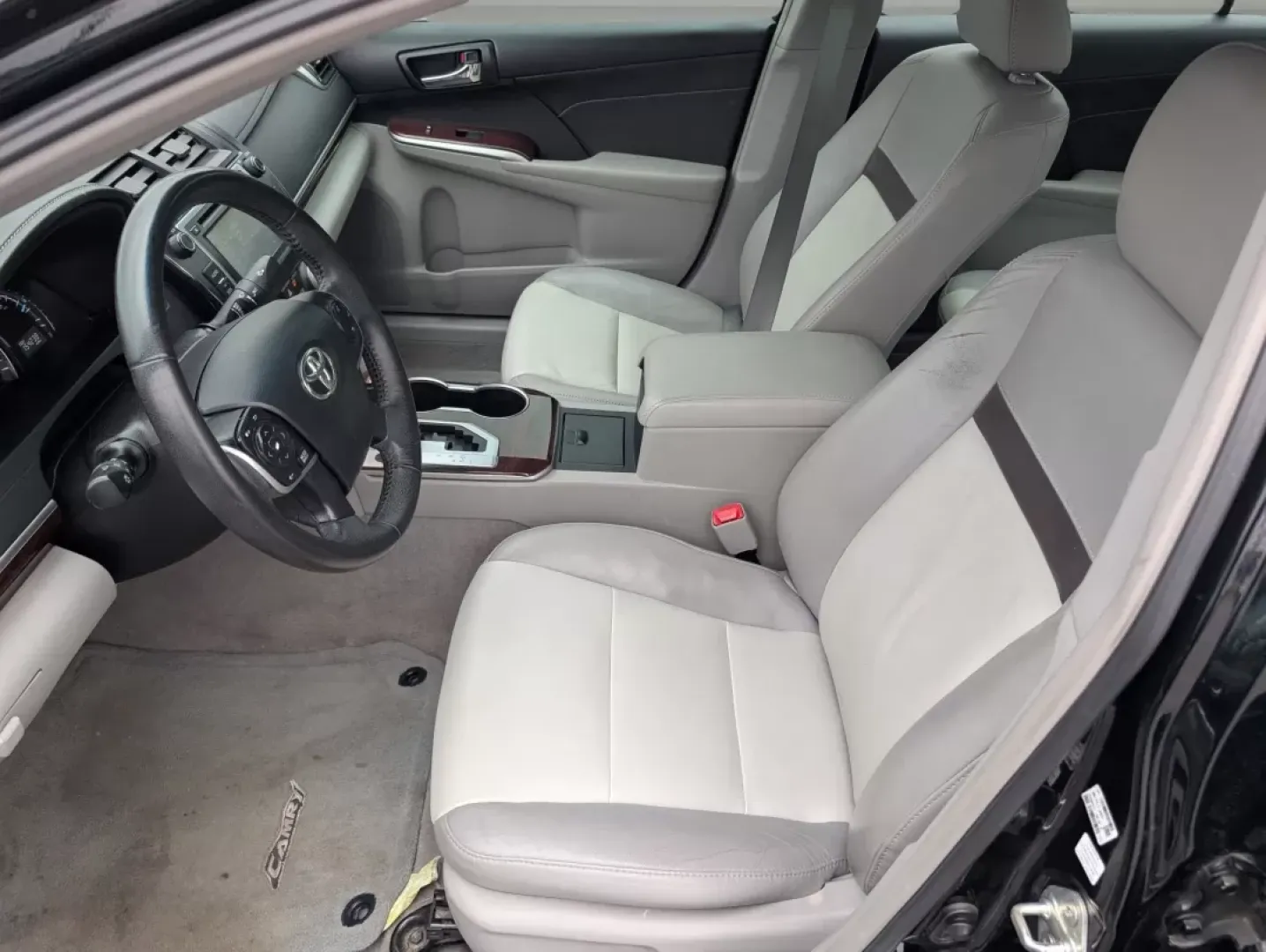 2013 Toyota Camry XLE (4T1BF1FK8DU) with an Other engine, located at 804 22nd Ave, Phenix City, AL, 36870, (334) 297-1860, 32.484749, -85.024475 - Discover a new level of convenience and reliability with the 2013 Toyota Camry, the perfect sedan for budget-conscious buyers and families seeking a dependable vehicle. At Gils Auto, located at 3959 U.S. 80 W, Phenix City, AL 36870, we specialize in providing quality vehicles with in-house financing - Photo#10