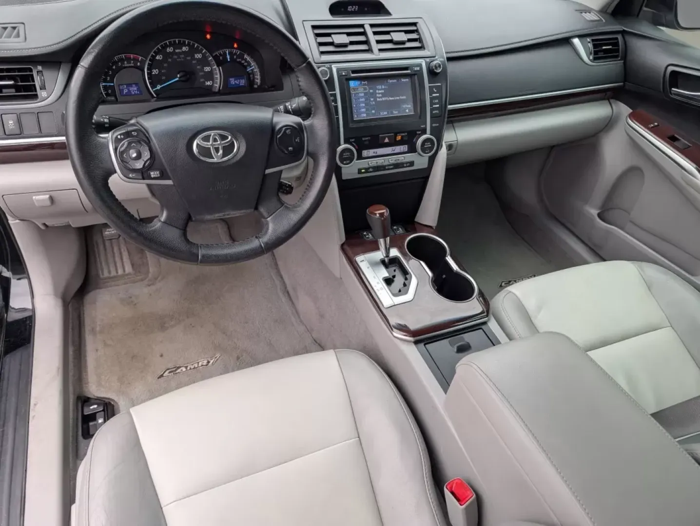 2013 Toyota Camry XLE (4T1BF1FK8DU) with an Other engine, located at 804 22nd Ave, Phenix City, AL, 36870, (334) 297-1860, 32.484749, -85.024475 - Discover a new level of convenience and reliability with the 2013 Toyota Camry, the perfect sedan for budget-conscious buyers and families seeking a dependable vehicle. At Gils Auto, located at 3959 U.S. 80 W, Phenix City, AL 36870, we specialize in providing quality vehicles with in-house financing - Photo#12