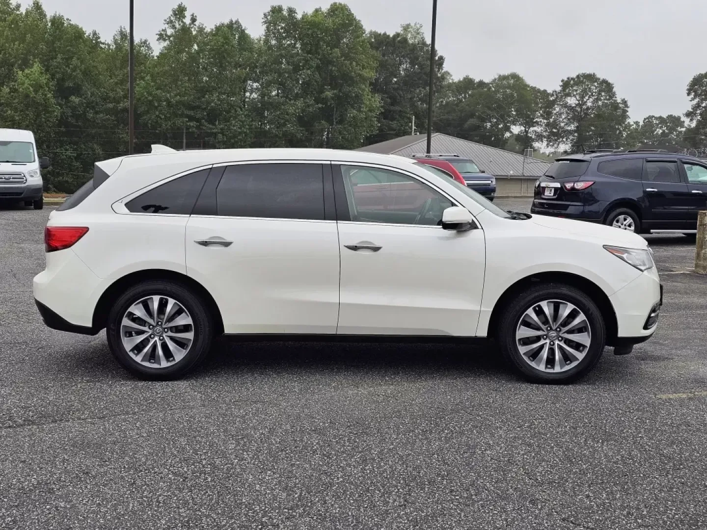 2014 Acura MDX Tech Pkg (5FRYD3H49EB) with an Other engine, located at 3959 U.S. 80 W, Phenix City, AL, 36870, (334) 297-4885, 32.469296, -85.135185 - **Experience Unmatched Comfort and Versatility with the 2014 Acura MDX Tech Pkg at Gils Auto Phenix City**<br /> <br /> Are you ready to elevate your family adventures or enhance your daily commute? The 2014 Acura MDX Tech Pkg is your perfect companion for all of life's journeys. With its blend of - Photo#3