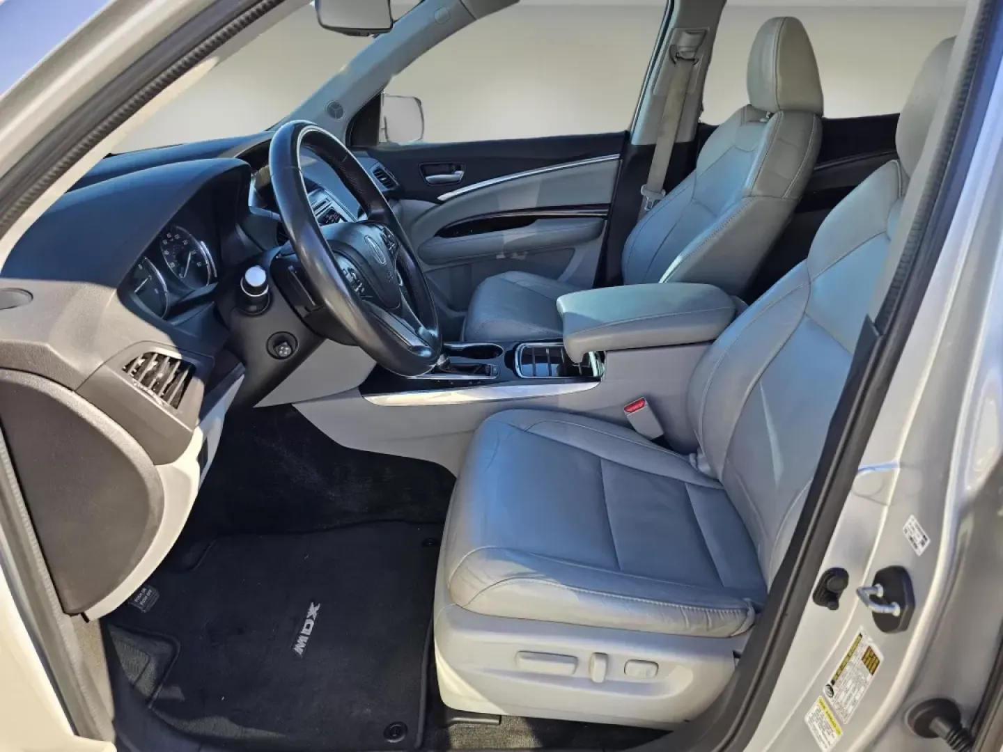 2014 Acura MDX (5FRYD3H2XEB) with an Other engine, located at 7000 Northlake Connector, Columbus, GA, 31904, (706) 987-8085, 32.524975, -84.978134 - **Experience Luxury and Versatility with the 2014 Acura MDX at Gils Auto - Phenix City!**<br /> <br /> Are you searching for the perfect family SUV that combines luxury, space, and reliability? Look no further than the 2014 Acura MDX, now available at Gils Auto, your trusted Buy Here Pay Here dealer - Photo#9