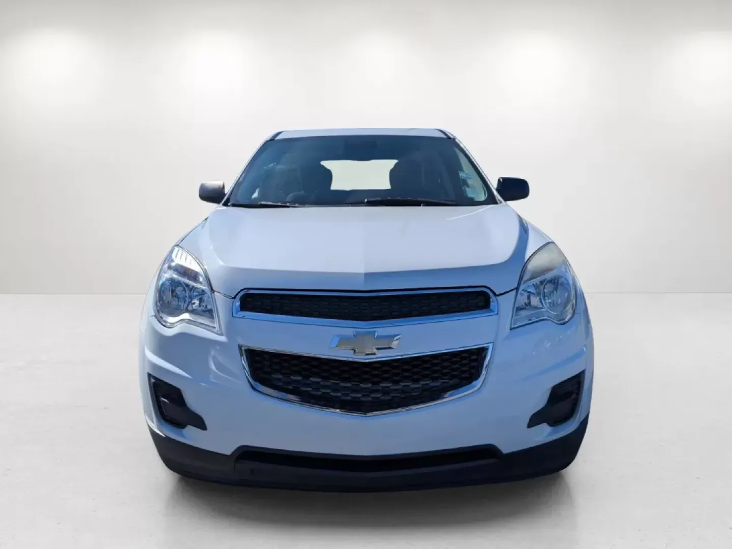 2014 /Jet Black Chevrolet Equinox LS (2GNALAEK0E6) with an Other engine, located at 3959 U.S. 80 W, Phenix City, AL, 36870, (334) 297-4885, 32.469296, -85.135185 - **Discover Your Next Adventure with the 2014 Chevrolet Equinox at Gils Auto!**<br /> <br /> Are you ready to elevate your driving experience? The 2014 Chevrolet Equinox LS, now available at Gils Auto in Phenix City, AL, is the perfect SUV for budget-conscious buyers looking for reliability and versa - Photo#2