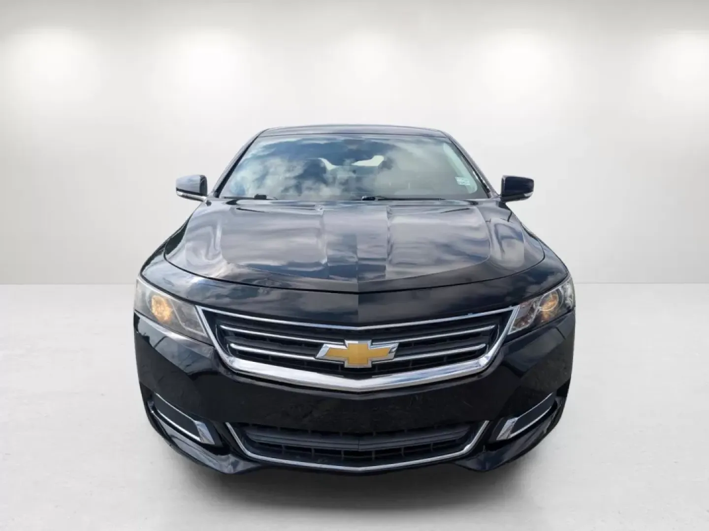 2014 /Jet Black Chevrolet Impala LT (2G1125S36E9) with an Other engine, located at 1430 Gateway Drive, Opelika, AL, 36801, (334) 239-0944, 32.637871, -85.409790 - Experience the perfect blend of comfort, style, and performance with this outstanding 2014 Chevrolet Impala LT, available at Gils Auto in Phenix City, AL. Whether you're commuting to work, running errands, or planning a weekend getaway, this sedan is tailored to enhance every journey. With its sleek - Photo#1