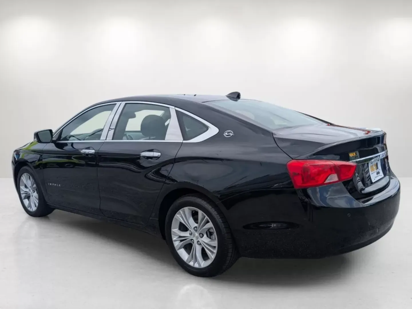 2014 /Jet Black Chevrolet Impala LT (1G1125S32EU) with an Other engine, located at 804 22nd Ave, Phenix City, AL, 36870, (334) 297-1860, 32.484749, -85.024475 - Experience the perfect blend of comfort, style, and technology with this stunning 2014 Chevrolet Impala LT, now available at Gils Auto in Phenix City, AL. Whether you're commuting to work, taking the family on weekend adventures, or simply running errands around town, this sedan brings a level of so - Photo#6