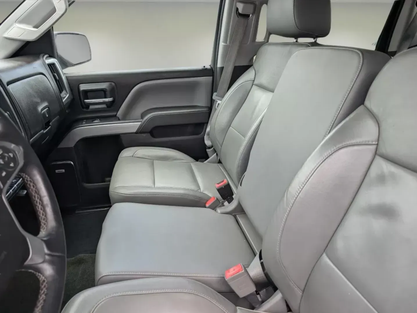 2014 /Jet Black/Dark Ash Chevrolet Silverado 1500 LTZ (3GCUKSEC1EG) with an Gas/Ethanol V8 5.3L/325 engine, 6-Speed Automatic transmission, located at 3959 U.S. 80 W, Phenix City, AL, 36870, (334) 297-4885, 32.469296, -85.135185 - **Unleash Your Adventurous Spirit with the 2014 Chevrolet Silverado 1500 LTZ Crew Cab!**<br /> <br /> Are you ready to elevate your daily commute or embark on weekend adventures? Look no further than the 2014 Chevrolet Silverado 1500 LTZ Crew Cab, available now at Gils Auto in Phenix City, AL. This - Photo#10