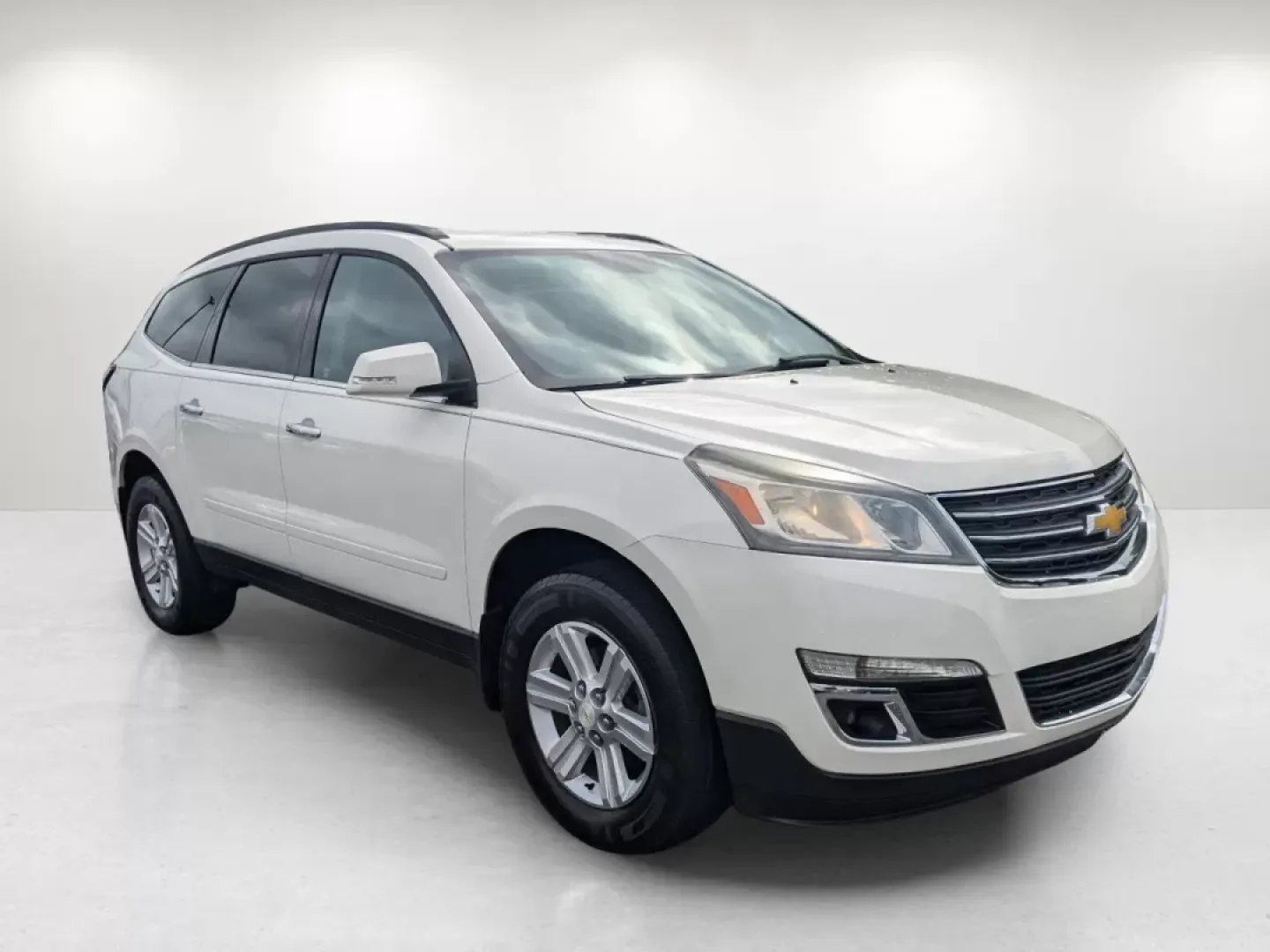 2014 /Ebony Chevrolet Traverse LT (1GNKRHKD0EJ) with an Other engine, located at 804 22nd Ave, Phenix City, AL, 36870, (334) 297-1860, 32.484749, -85.024475 - 2014 Chevrolet Traverse LT - Photo#2