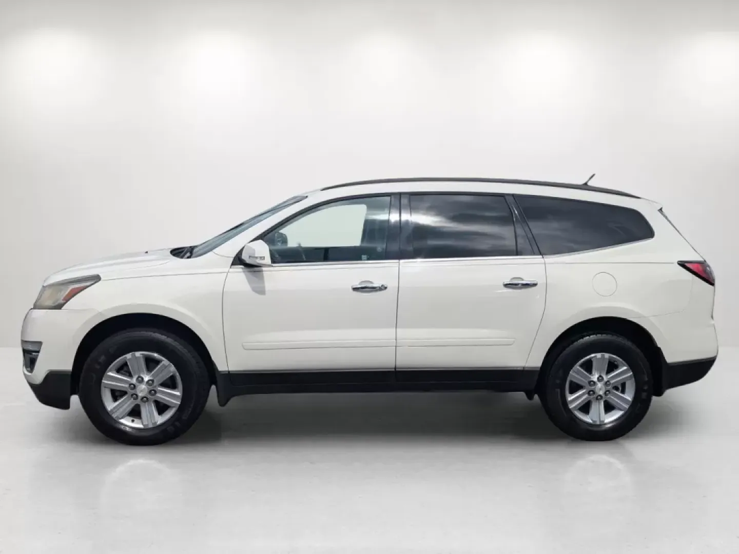 2014 /Ebony Chevrolet Traverse LT (1GNKRHKD0EJ) with an Other engine, located at 804 22nd Ave, Phenix City, AL, 36870, (334) 297-1860, 32.484749, -85.024475 - 2014 Chevrolet Traverse LT - Photo#7
