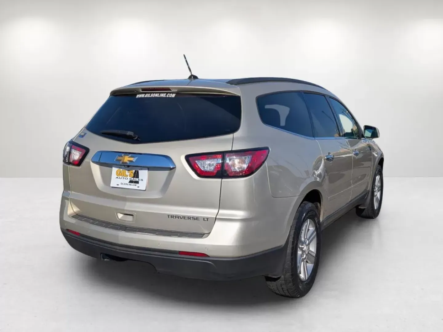 2014 /Ebony Chevrolet Traverse LT (1GNKRGKD2EJ) with an Other engine, located at 3959 U.S. 80 W, Phenix City, AL, 36870, (334) 297-4885, 32.469296, -85.135185 - **Discover Your Perfect Family Adventure in the 2014 Chevrolet Traverse LT at Gils Auto - Phenix City!**<br /> <br /> Are you a growing family in search of an SUV that perfectly balances space, comfort, and style? Look no further than this stunning 2014 Chevrolet Traverse LT, now available at Gils A - Photo#4