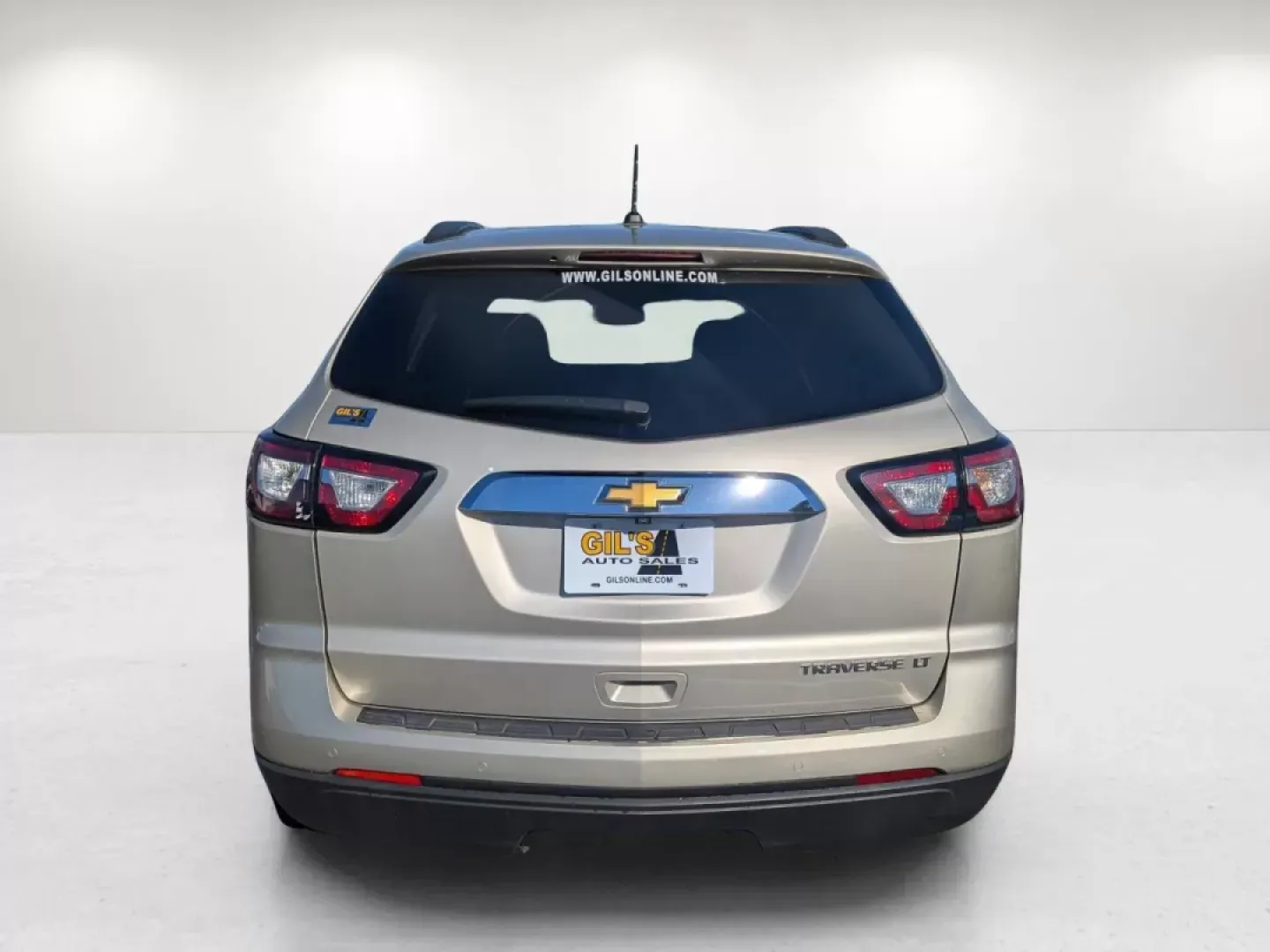 2014 /Ebony Chevrolet Traverse LT (1GNKRGKD2EJ) with an Other engine, located at 3959 U.S. 80 W, Phenix City, AL, 36870, (334) 297-4885, 32.469296, -85.135185 - **Discover Your Perfect Family Adventure in the 2014 Chevrolet Traverse LT at Gils Auto - Phenix City!**<br /> <br /> Are you a growing family in search of an SUV that perfectly balances space, comfort, and style? Look no further than this stunning 2014 Chevrolet Traverse LT, now available at Gils A - Photo#5