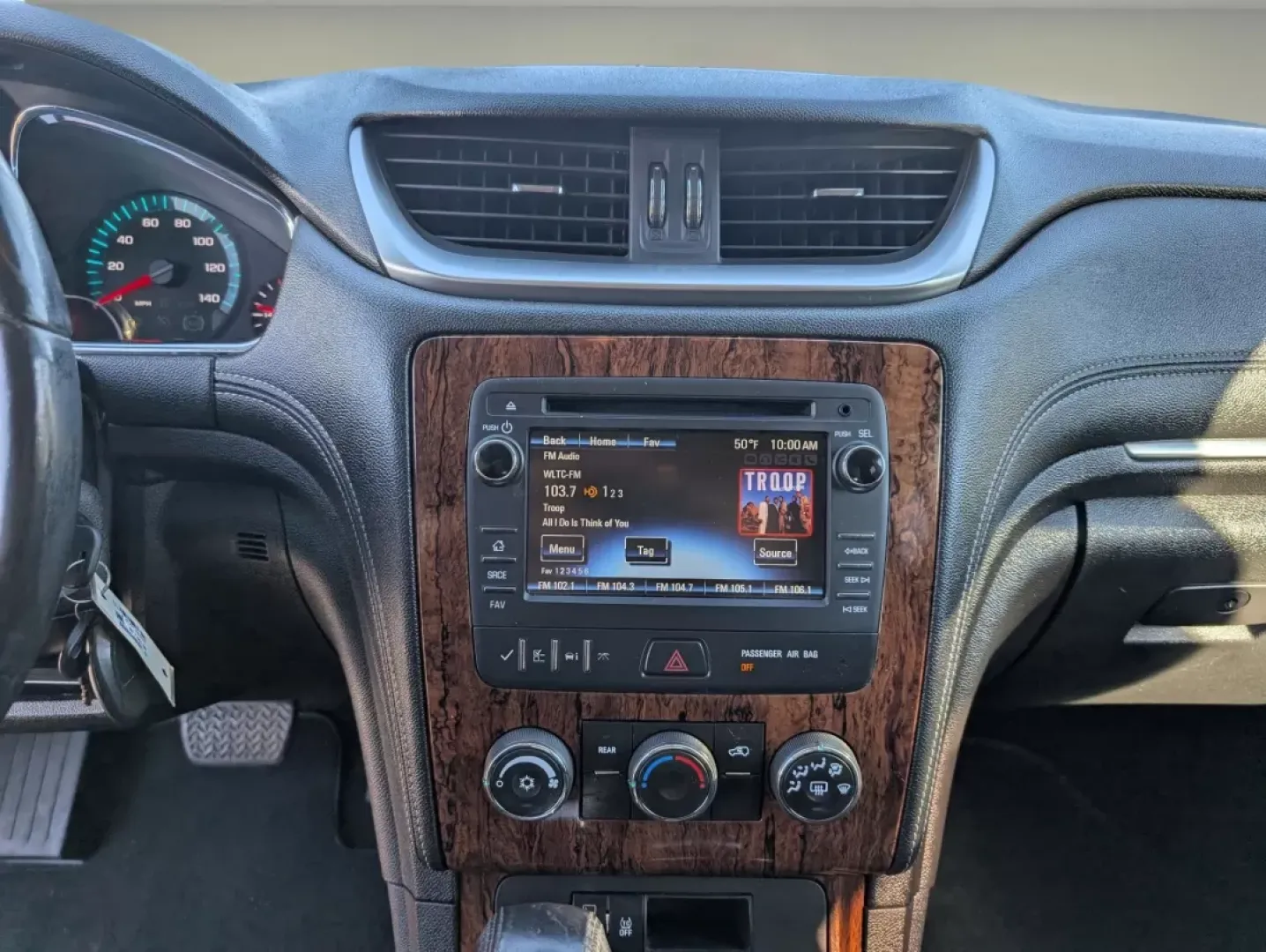 2014 /Ebony Chevrolet Traverse LT (1GNKRGKD2EJ) with an Other engine, located at 3959 U.S. 80 W, Phenix City, AL, 36870, (334) 297-4885, 32.469296, -85.135185 - **Discover Your Perfect Family Adventure in the 2014 Chevrolet Traverse LT at Gils Auto - Phenix City!**<br /> <br /> Are you a growing family in search of an SUV that perfectly balances space, comfort, and style? Look no further than this stunning 2014 Chevrolet Traverse LT, now available at Gils A - Photo#13