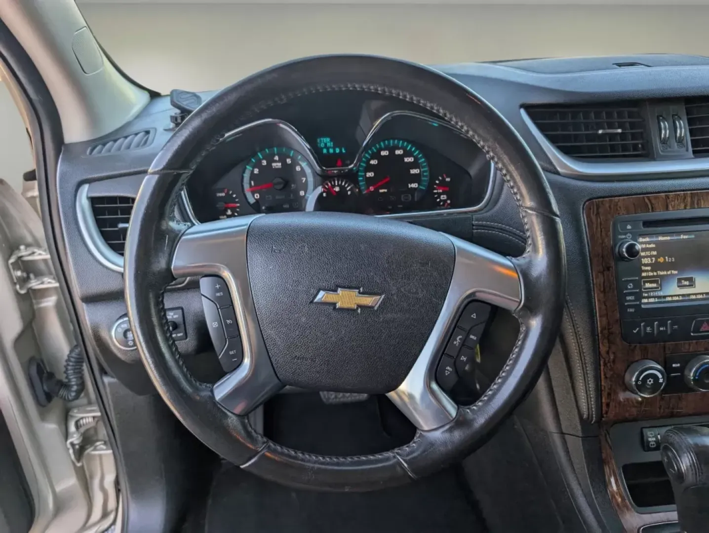 2014 /Ebony Chevrolet Traverse LT (1GNKRGKD2EJ) with an Other engine, located at 3959 U.S. 80 W, Phenix City, AL, 36870, (334) 297-4885, 32.469296, -85.135185 - **Discover Your Perfect Family Adventure in the 2014 Chevrolet Traverse LT at Gils Auto - Phenix City!**<br /> <br /> Are you a growing family in search of an SUV that perfectly balances space, comfort, and style? Look no further than this stunning 2014 Chevrolet Traverse LT, now available at Gils A - Photo#15