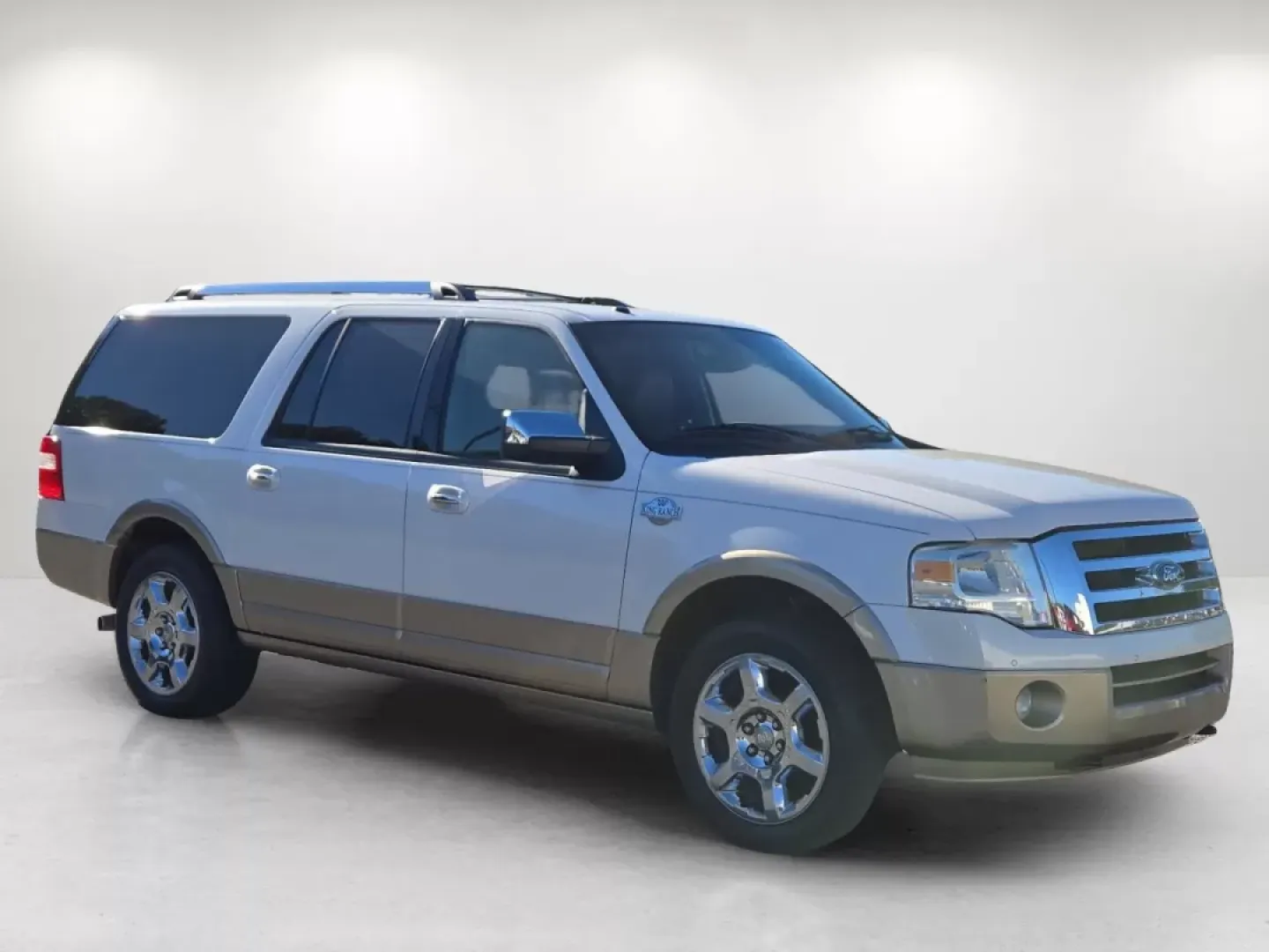 2014 Ford Expedition EL King Ranch (1FMJK1J51EE) with an Other engine, located at 3959 U.S. 80 W, Phenix City, AL, 36870, (334) 297-4885, 32.469296, -85.135185 - **Explore Adventure in the 2014 Ford Expedition EL Your Ultimate Family SUV!**<br /> <br /> Are you ready to elevate your family adventures or weekend getaways? The 2014 Ford Expedition EL is your ticket to comfort, space, and reliability. Perfectly designed for growing families and those craving w - Photo#4