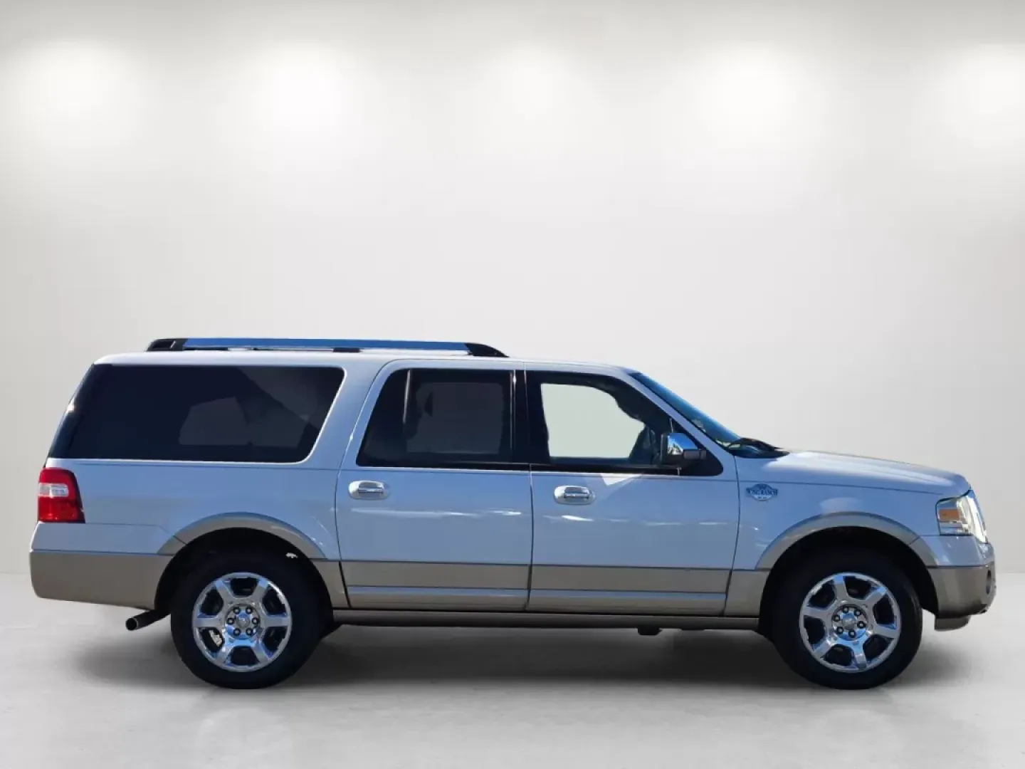 2014 Ford Expedition EL King Ranch (1FMJK1J51EE) with an Other engine, located at 3959 U.S. 80 W, Phenix City, AL, 36870, (334) 297-4885, 32.469296, -85.135185 - **Explore Adventure in the 2014 Ford Expedition EL Your Ultimate Family SUV!**<br /> <br /> Are you ready to elevate your family adventures or weekend getaways? The 2014 Ford Expedition EL is your ticket to comfort, space, and reliability. Perfectly designed for growing families and those craving w - Photo#5