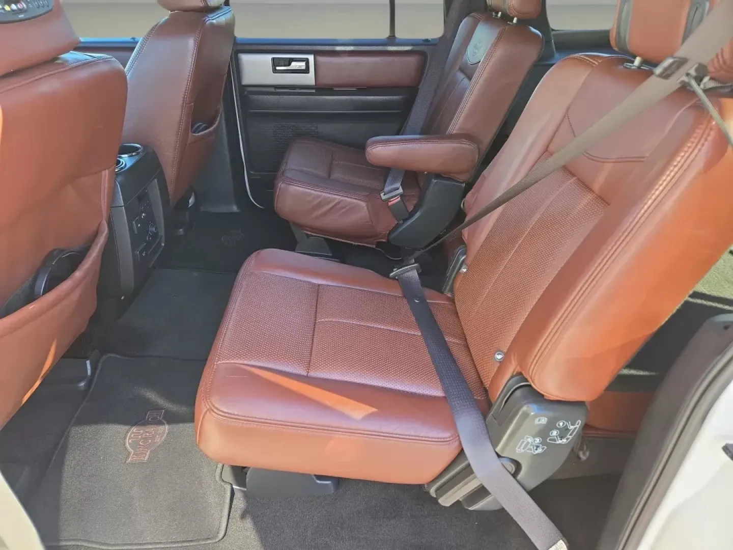 2014 Ford Expedition EL King Ranch (1FMJK1J51EE) with an Other engine, located at 3959 U.S. 80 W, Phenix City, AL, 36870, (334) 297-4885, 32.469296, -85.135185 - **Explore Adventure in the 2014 Ford Expedition EL Your Ultimate Family SUV!**<br /> <br /> Are you ready to elevate your family adventures or weekend getaways? The 2014 Ford Expedition EL is your ticket to comfort, space, and reliability. Perfectly designed for growing families and those craving w - Photo#13