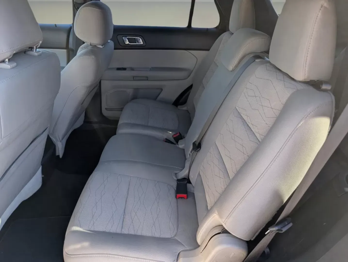 2014 Ford Explorer Base (1FM5K8B84EG) with an Other engine, located at 5115 14th Ave., Columbus, GA, 31904, (706) 323-0345, 32.511494, -84.971046 - **Explore New Adventures with the 2014 Ford Explorer at Gils Auto in Phenix City, AL!**<br /> <br /> Are you ready to elevate your family outings, weekend road trips, or daily commutes? The 2014 Ford Explorer combines versatility, comfort, and reliability, making it an ideal choice for those seeking - Photo#10