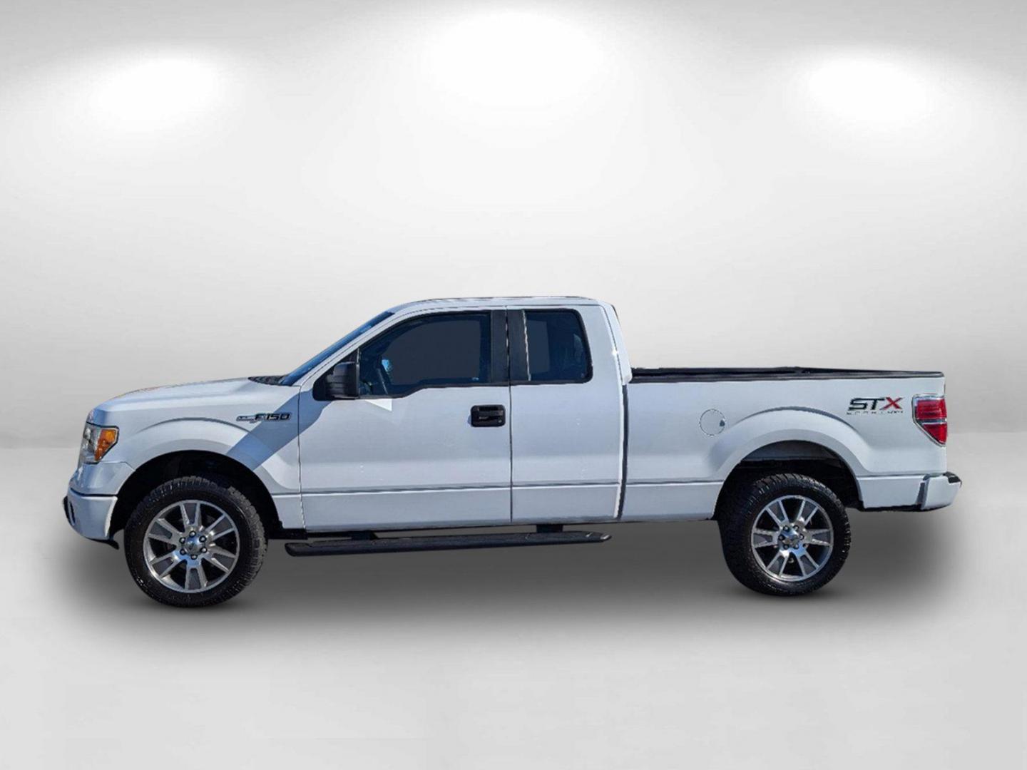 2014 Ford F-150 STX (1FTFX1EF9EK) with an Regular Unleaded V-8 5.0 L/302 engine, 6-Speed Automatic w/OD transmission, located at 1430 Gateway Drive, Opelika, AL, 36801, (334) 239-0944, 32.637871, -85.409790 - 2014 Ford F-150 STX - Photo#7