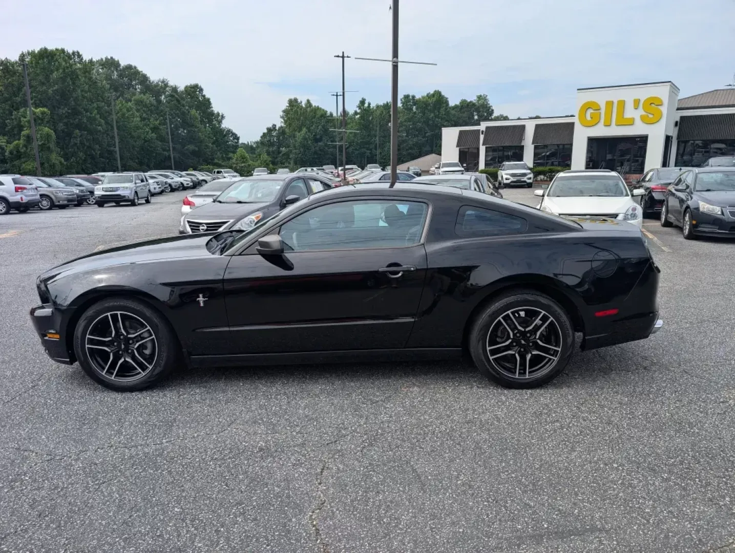 2014 Ford Mustang V6 (1ZVBP8AMXE5) with an Other engine, located at 804 22nd Ave, Phenix City, AL, 36870, (334) 297-1860, 32.484749, -85.024475 - **Unleash Your Inner Adventurer with the 2014 Ford Mustang V6!**<br /> <br /> If you're looking for the perfect blend of style, performance, and everyday usability, look no further than this striking 2014 Ford Mustang V6, available now at Gils Auto in Phenix City, AL. Whether you're a weekend warrio - Photo#7