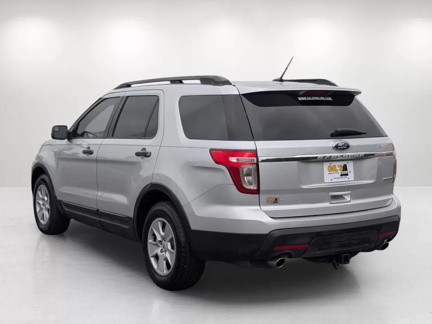 2014 /Medium Light Stone Fordf Explorer Base (1FM5K7B89EG) with an Other engine, located at 7000 Northlake Connector, Columbus, GA, 31904, (706) 987-8085, 32.524975, -84.978134 - Are you ready to elevate your family adventures and weekend getaways? Discover the perfect blend of space, comfort, and reliability with this stunning 2014 Ford Explorer, available now at Gils Auto in Phenix City, AL. As a trusted Buy Here Pay Here dealership, we understand that financing can be a c - Photo#6
