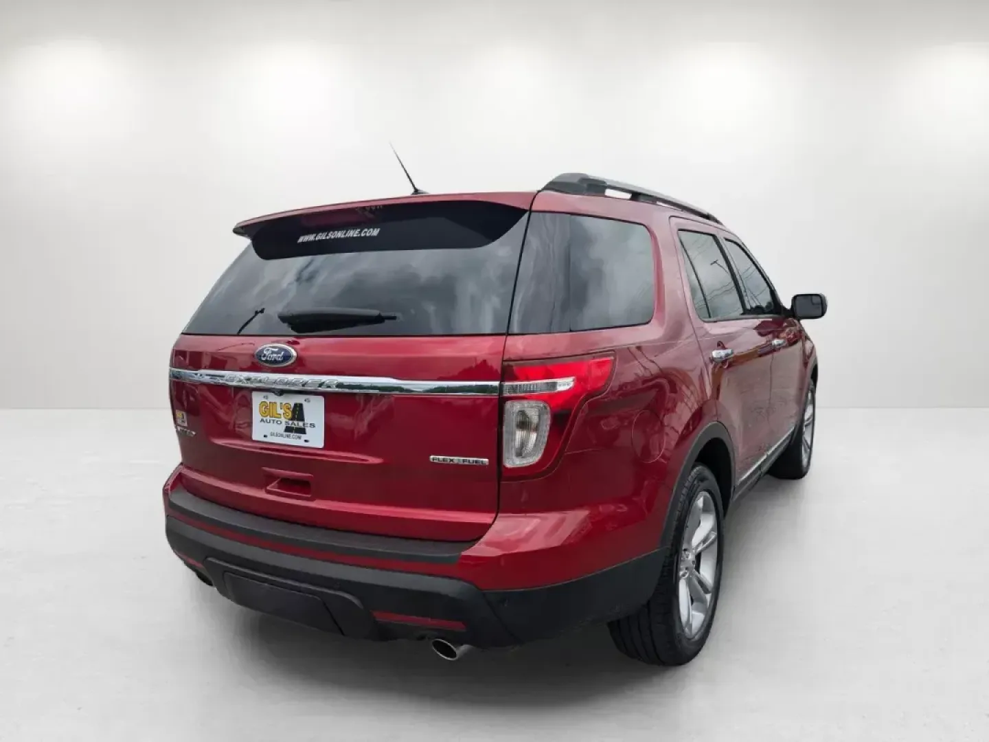 2014 /Light Titanium GMC Terrain SLE (2GKALMEK6E6) with an Gas/Ethanol I4 2.4L/145 engine, 6-Speed Automatic transmission, located at 3959 U.S. 80 W, Phenix City, AL, 36870, (334) 297-4885, 32.469296, -85.135185 - **Discover the Perfect SUV for Your Weekend Adventures and Daily Commutes!**<br /> <br /> Are you on the lookout for a versatile and reliable vehicle that suits both your daily needs and weekend escapades? Look no further than this stunning **2014 GMC Terrain SLE**, available now at **Gils Auto in P - Photo#1