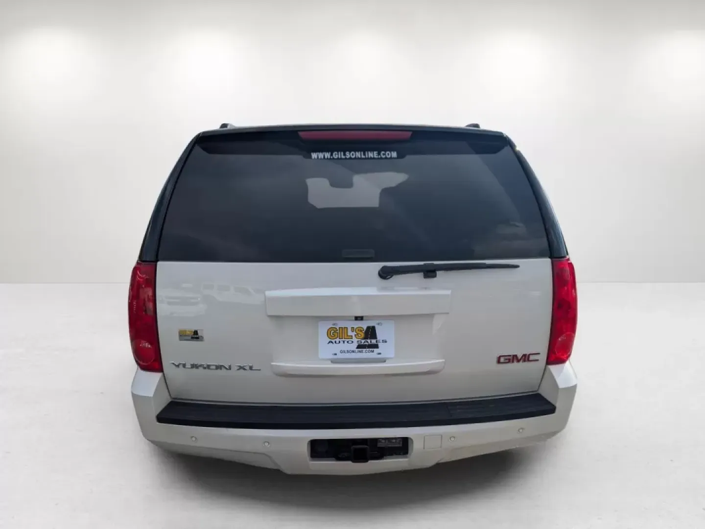 2014 /Light Tan GMC Yukon XL SLT (1GKS1KE0XER) with an Other engine, located at 3959 U.S. 80 W, Phenix City, AL, 36870, (334) 297-4885, 32.469296, -85.135185 - **Elevate Your Family Adventures with the 2014 GMC Yukon XL SLT in Phenix City!**<br /> <br /> Are you ready to upgrade your family road trips or weekend getaways? The 2014 GMC Yukon XL SLT is the perfect vehicle to accommodate all your adventures with style, comfort, and space. Whether you're drivi - Photo#5