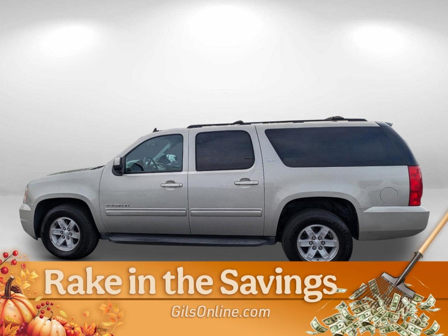 2014 /Light Titanium GMC Yukon XL SLT (1GKS1KE09ER) with an Gas/Ethanol V8 5.3L/323 engine, 6-Speed Automatic transmission, located at 804 22nd Ave, Phenix City, AL, 36870, (334) 297-1860, 32.484749, -85.024475 - 2014 GMC Yukon XL SLT - Photo#21