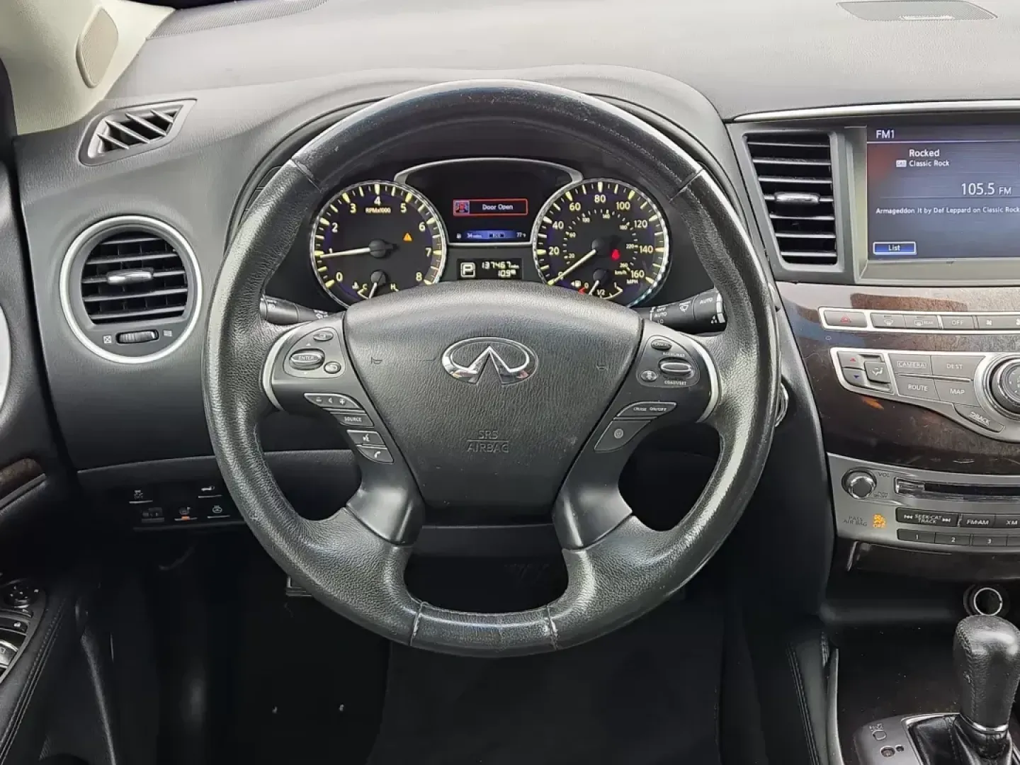 2014 /Graphite Infiniti QX60 (5N1AL0MM0EC) with an Other engine, located at 1430 Gateway Drive, Opelika, AL, 36801, (334) 239-0944, 32.637871, -85.409790 - **Unleash Adventure with the 2014 Infiniti QX60 at Gils Auto in Opelika, AL!**<br /> <br /> Are you ready to elevate your family trips and weekend getaways? Look no further than this stunning 2014 Infiniti QX60, designed for those who crave a blend of style, comfort, and reliability. With its spacio - Photo#16