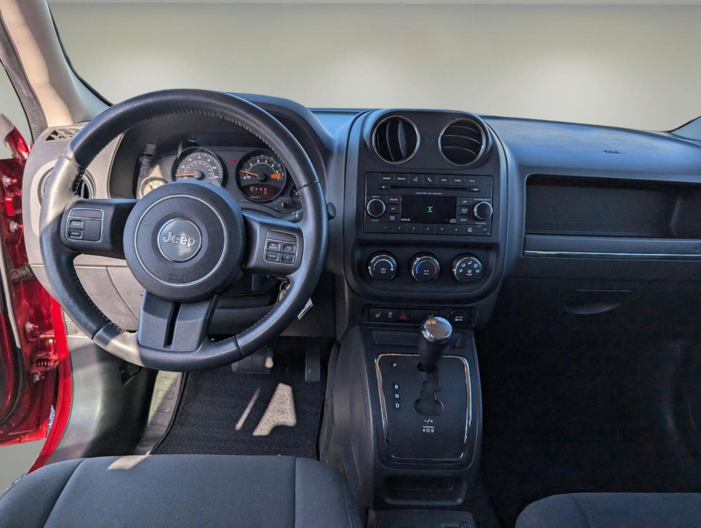 2014 /Dark Slate Gray Jeep Patriot Latitude (1C4NJRFB0ED) with an Regular Unleaded I-4 2.4 L/144 engine, 6-Speed Automatic w/OD transmission, located at 1430 Gateway Drive, Opelika, AL, 36801, (334) 239-0944, 32.637871, -85.409790 - 2014 Jeep Patriot Latitude - Photo#11