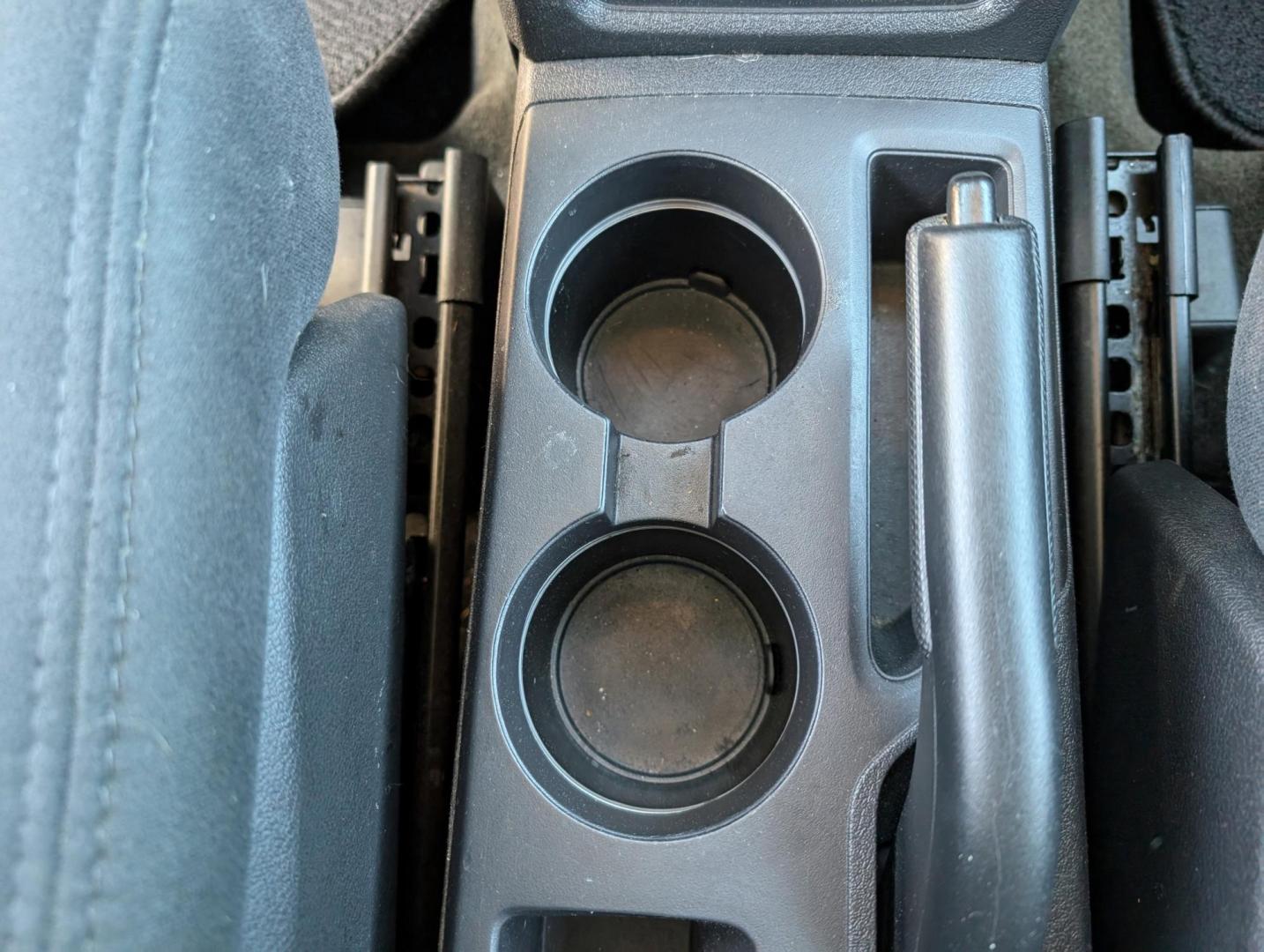 2014 /Dark Slate Gray Jeep Patriot Latitude (1C4NJRFB0ED) with an Regular Unleaded I-4 2.4 L/144 engine, 6-Speed Automatic w/OD transmission, located at 1430 Gateway Drive, Opelika, AL, 36801, (334) 239-0944, 32.637871, -85.409790 - 2014 Jeep Patriot Latitude - Photo#12