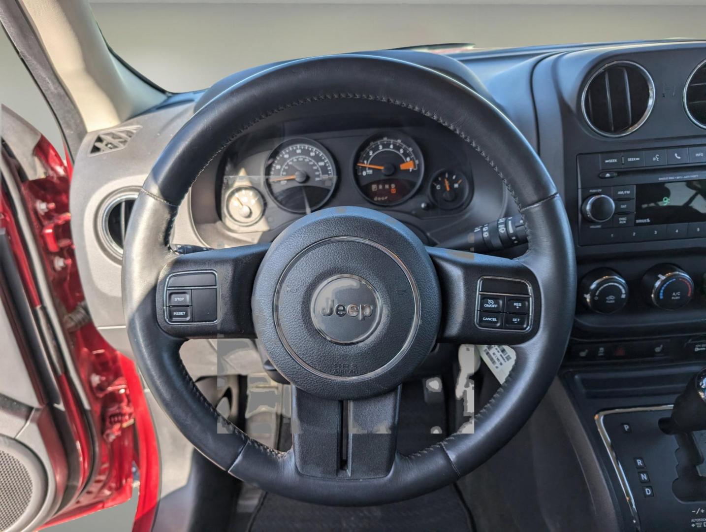 2014 /Dark Slate Gray Jeep Patriot Latitude (1C4NJRFB0ED) with an Regular Unleaded I-4 2.4 L/144 engine, 6-Speed Automatic w/OD transmission, located at 1430 Gateway Drive, Opelika, AL, 36801, (334) 239-0944, 32.637871, -85.409790 - 2014 Jeep Patriot Latitude - Photo#15