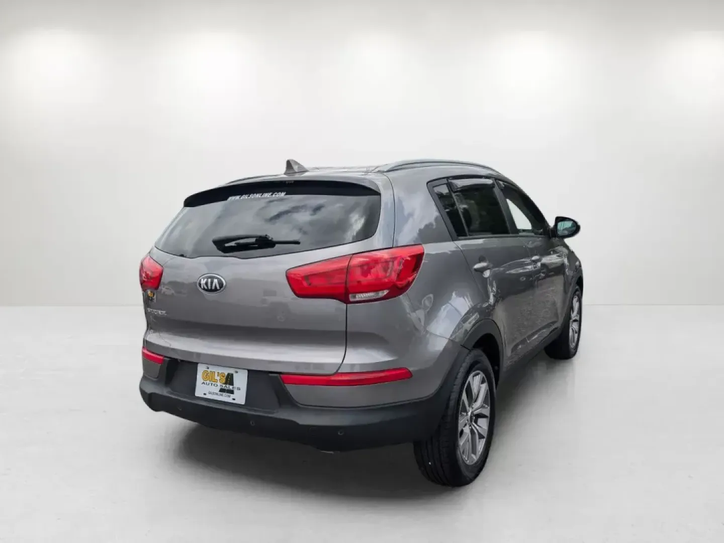 2014 /Black Kia Sportage LX (KNDPB3AC9E7) with an Regular Unleaded I-4 2.4 L/144 engine, 6-Speed Automatic w/OD transmission, located at 5115 14th Ave., Columbus, GA, 31904, (706) 323-0345, 32.511494, -84.971046 - Looking for a reliable vehicle that fits seamlessly into your busy lifestyle? Whether you're a growing family in need of more space, a commuter looking for comfort and efficiency, or an adventure-seeker ready to take on weekend trips, the 2014 Kia Sportage at Gils Auto - Columbus is the perfect comp - Photo#4
