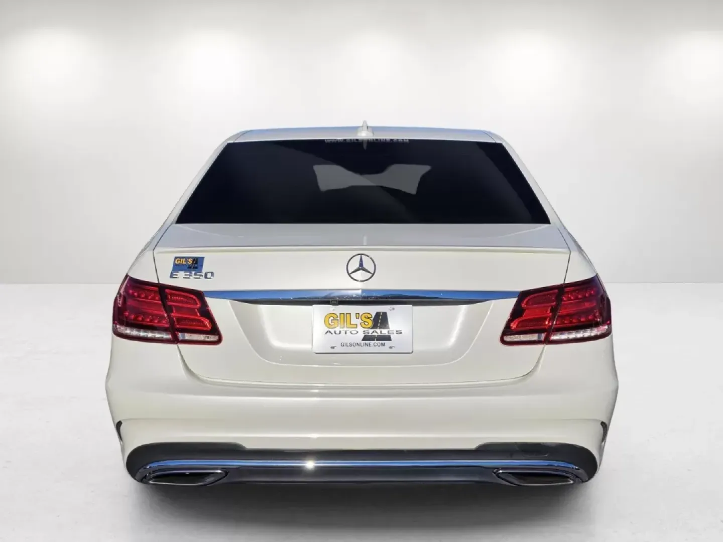 2014 Mercedes-Benz E-Class E 350 Sport (WDDHF5KBXEA) with an Other engine, located at 1430 Gateway Drive, Opelika, AL, 36801, (334) 239-0944, 32.637871, -85.409790 - Elevate your daily commute and weekend getaways with this stunning 2014 Mercedes-Benz E-Class E 350 Sport, available now at Gils Auto in Phenix City, AL. Perfectly suited for those who appreciate a blend of luxury and practicality, this sedan is designed to deliver both comfort and style for your ev - Photo#5