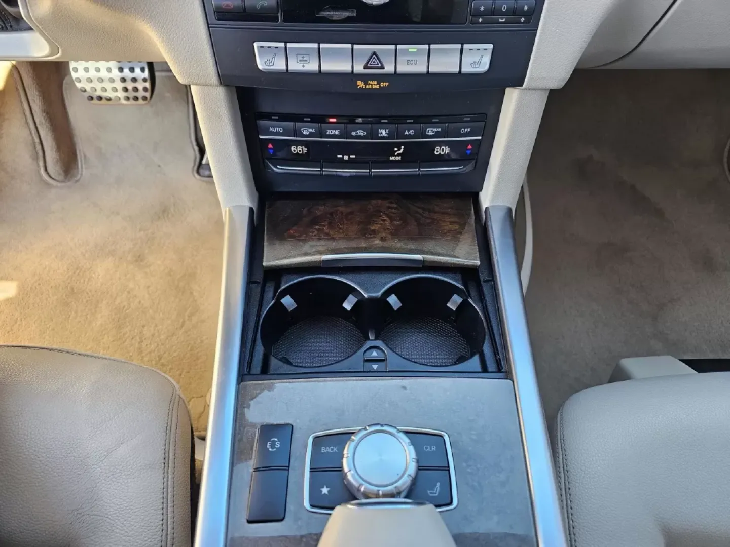 2014 Mercedes-Benz E-Class E 350 Sport (WDDHF5KBXEA) with an Other engine, located at 1430 Gateway Drive, Opelika, AL, 36801, (334) 239-0944, 32.637871, -85.409790 - Elevate your daily commute and weekend getaways with this stunning 2014 Mercedes-Benz E-Class E 350 Sport, available now at Gils Auto in Phenix City, AL. Perfectly suited for those who appreciate a blend of luxury and practicality, this sedan is designed to deliver both comfort and style for your ev - Photo#12