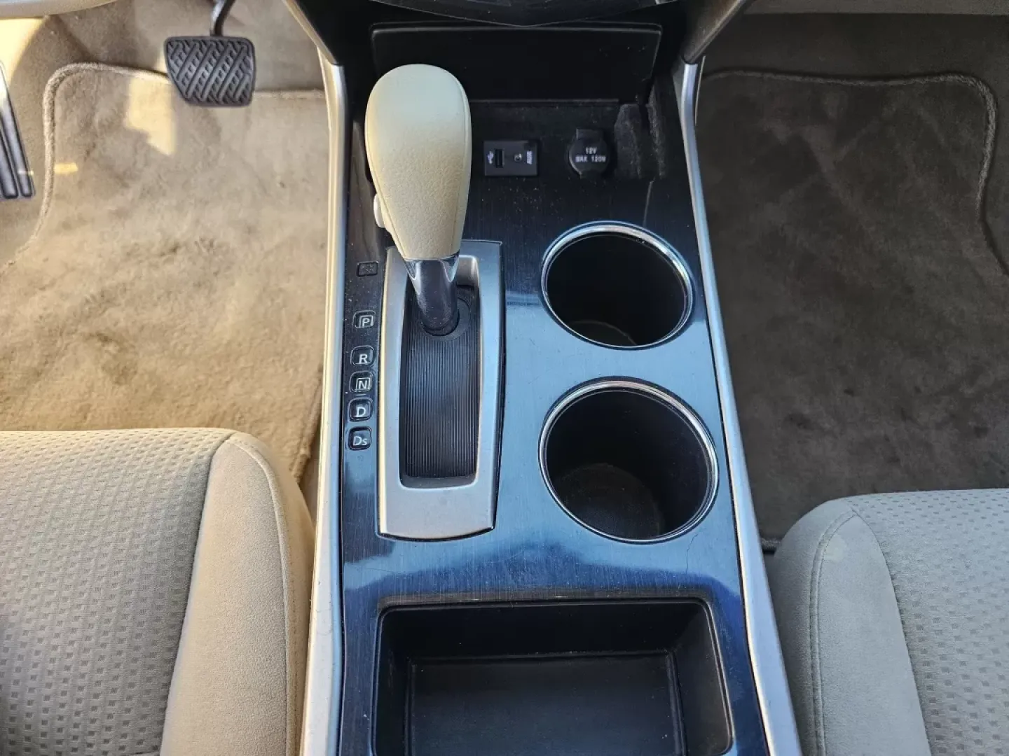 2014 /Beige Nissan Altima 2.5 SV (1N4AL3AP7EC) with an Other engine, located at 3959 U.S. 80 W, Phenix City, AL, 36870, (334) 297-4885, 32.469296, -85.135185 - **Experience the Freedom of the Open Road with the 2014 Nissan Altima 2.5 SV** <br /> <br /> Are you ready to elevate your daily commute or embark on weekend adventures? The 2014 Nissan Altima 2.5 SV is your perfect companion for both city and highway driving, making it ideal for budget-conscious - Photo#12