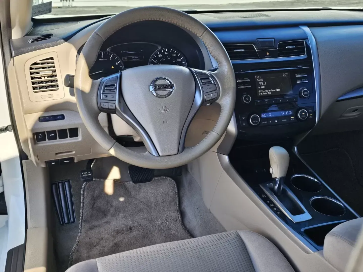 2014 /Beige Nissan Altima 2.5 SV (1N4AL3AP7EC) with an Other engine, located at 3959 U.S. 80 W, Phenix City, AL, 36870, (334) 297-4885, 32.469296, -85.135185 - **Experience the Freedom of the Open Road with the 2014 Nissan Altima 2.5 SV** <br /> <br /> Are you ready to elevate your daily commute or embark on weekend adventures? The 2014 Nissan Altima 2.5 SV is your perfect companion for both city and highway driving, making it ideal for budget-conscious - Photo#15