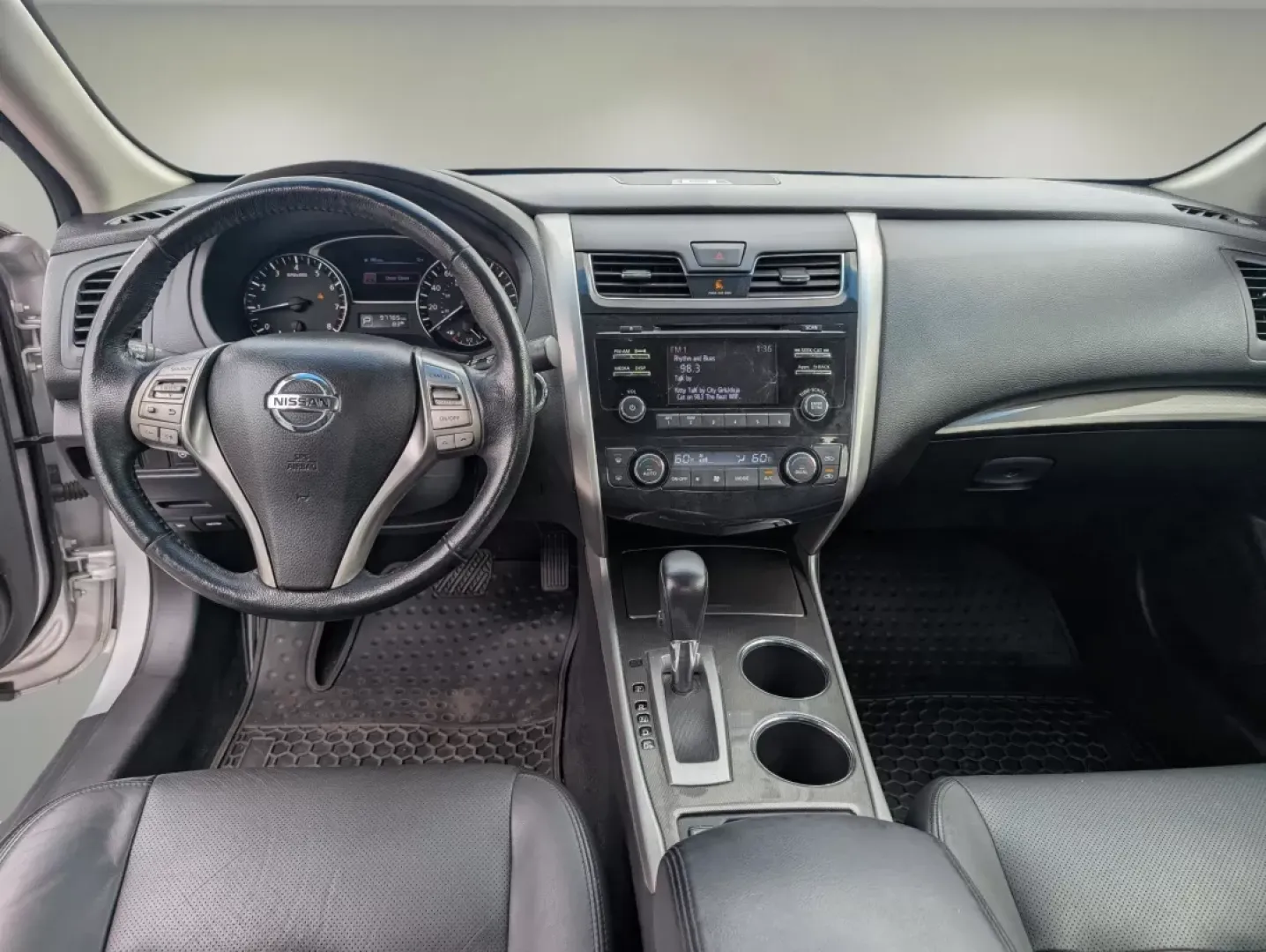 2014 /Charcoal Nissan Altima 2.5 SL (1N4AL3AP7EC) with an Other engine, located at 1430 Gateway Drive, Opelika, AL, 36801, (334) 239-0944, 32.637871, -85.409790 - ### Discover Your Next Adventure: 2014 Nissan Altima 2.5 SL at Gils Auto in Opelika, AL!<br /> <br /> Are you in search of a reliable sedan that caters to both your daily commuting and weekend escapades? Look no further! The 2014 Nissan Altima 2.5 SL at Gils Auto is the perfect blend of comfort, sty - Photo#15