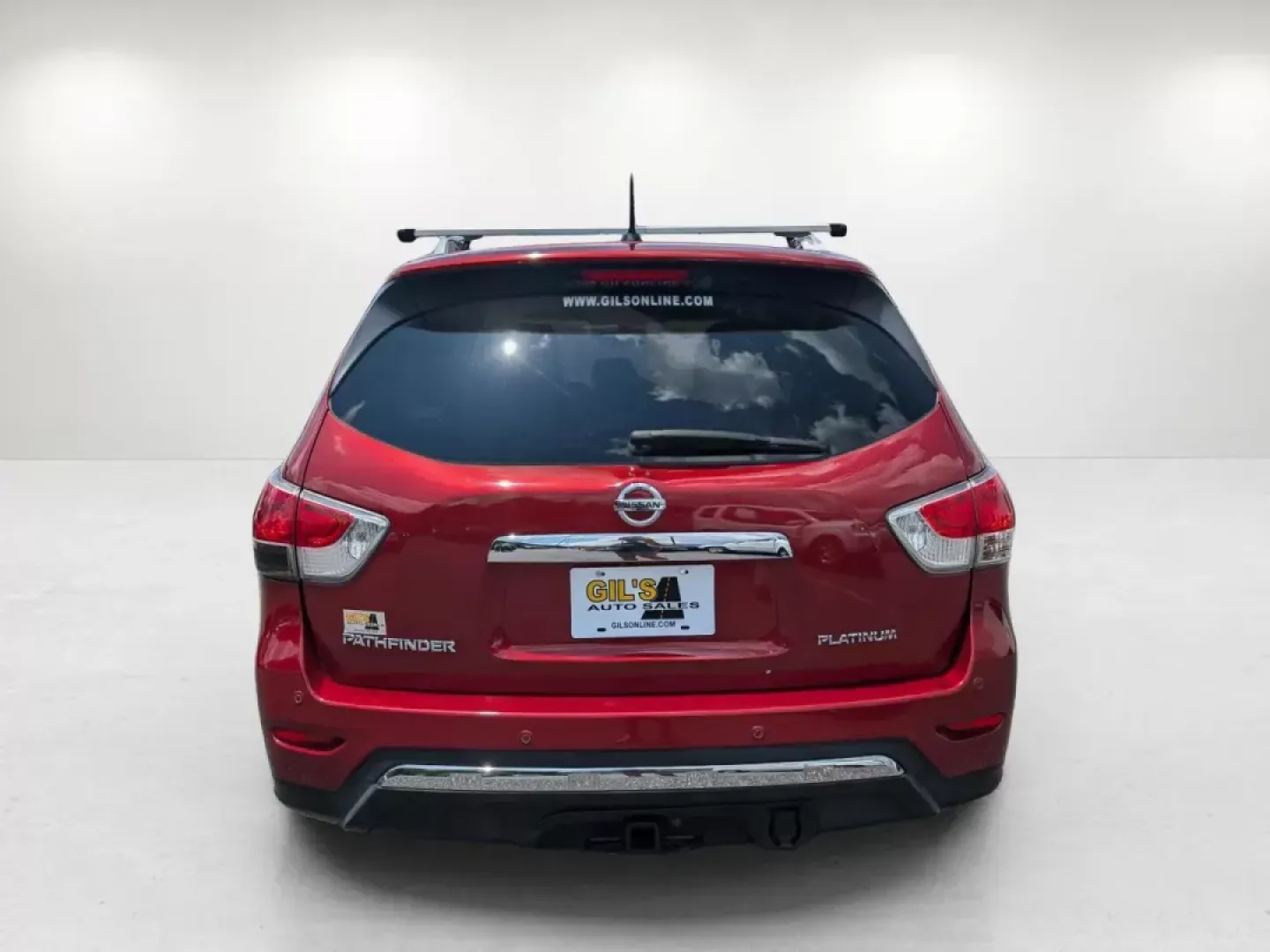 2014 /Almond Nissan Pathfinder Platinum (5N1AR2MN6EC) with an Regular Unleaded V-6 3.5 L/213 engine, 1-Speed CVT w/OD transmission, located at 804 22nd Ave, Phenix City, AL, 36870, (334) 297-1860, 32.484749, -85.024475 - **Discover Your Next Adventure with the 2014 Nissan Pathfinder Platinum at Gils Auto - Phenix City #2!**<br /> <br /> Are you ready to elevate your family road trips or weekend getaways? The 2014 Nissan Pathfinder Platinum is the perfect SUV for those who crave adventure without sacrificing comfort - Photo#5