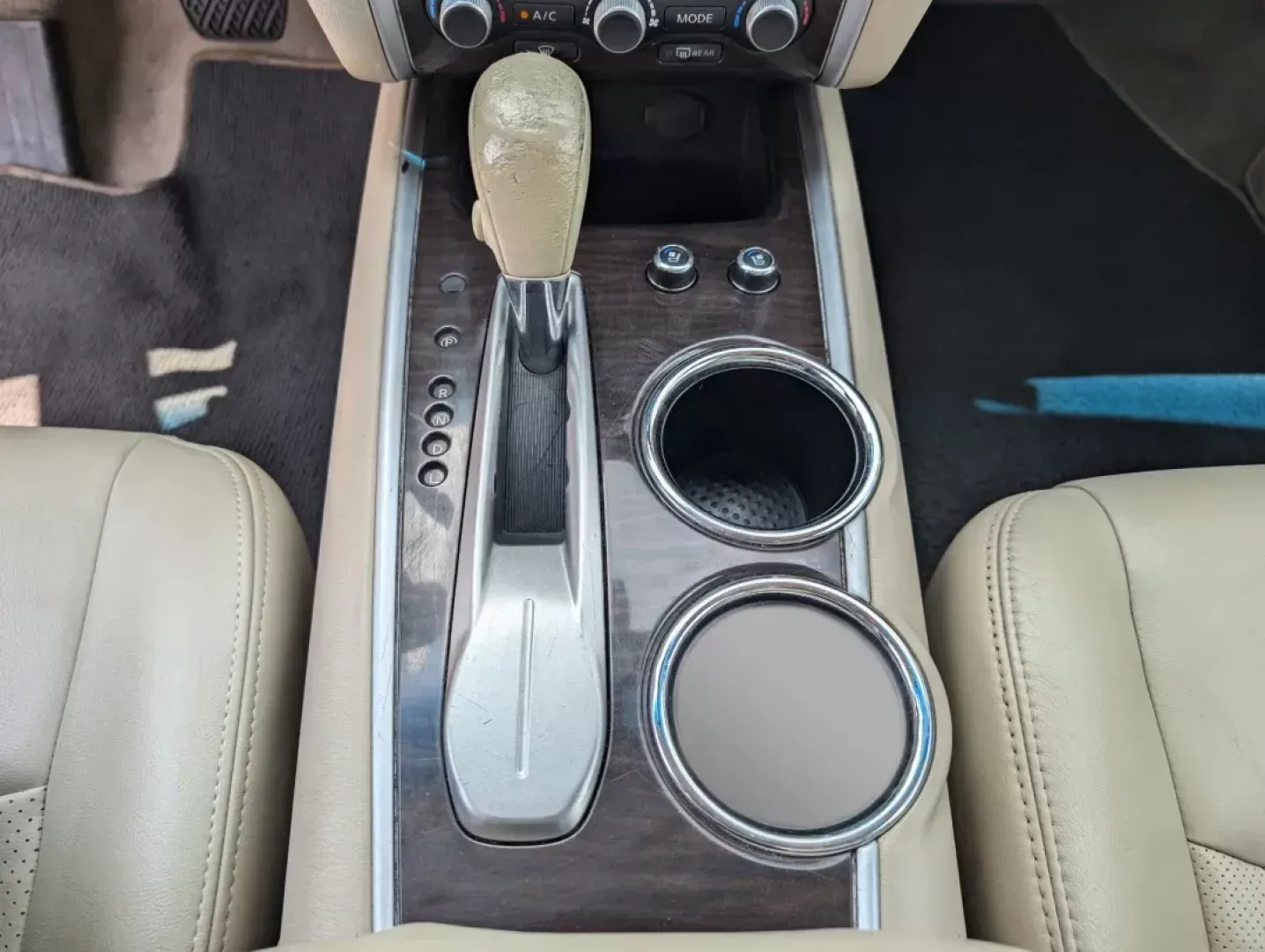 2014 /Almond Nissan Pathfinder Platinum (5N1AR2MN6EC) with an Regular Unleaded V-6 3.5 L/213 engine, 1-Speed CVT w/OD transmission, located at 804 22nd Ave, Phenix City, AL, 36870, (334) 297-1860, 32.484749, -85.024475 - **Discover Your Next Adventure with the 2014 Nissan Pathfinder Platinum at Gils Auto - Phenix City #2!**<br /> <br /> Are you ready to elevate your family road trips or weekend getaways? The 2014 Nissan Pathfinder Platinum is the perfect SUV for those who crave adventure without sacrificing comfort - Photo#14