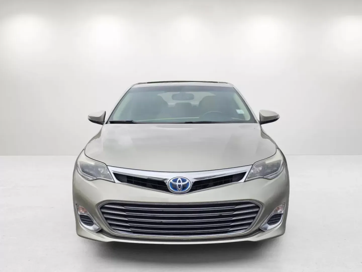 2014 Toyota Avalon Hybrid XLE Premium (4T1BD1EB0EU) with an Other engine, located at 521 Old Farm Lane Rd, Prattville, AL, 36066, (334) 325-1505, 32.482460, -86.416367 - Experience the perfect blend of luxury and efficiency with the 2014 Toyota Avalon Hybrid, available now at Gils Auto in Phenix City, AL! This stunning sedan isn't just a ride; it's an experience designed for ultimate comfort and convenience, making it an ideal choice for both daily commutes and week - Photo#1