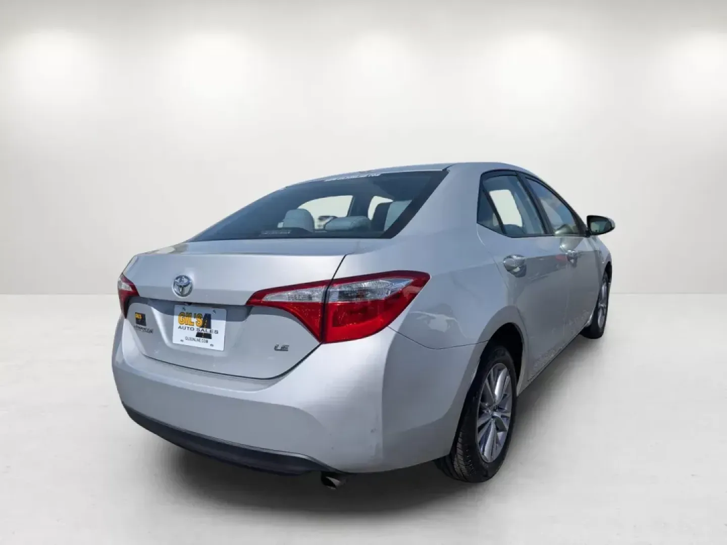 2014 Toyota Corolla LE (2T1BURHE2EC) with an Other engine, located at 7000 Northlake Connector, Columbus, GA, 31904, (706) 987-8085, 32.524975, -84.978134 - **Discover Adventure with the 2014 Toyota Corolla LE at Gils Auto - Columbus #2**<br /> <br /> Are you searching for a reliable vehicle that perfectly fits your busy lifestyle? Look no further! The 2014 Toyota Corolla LE combines style, efficiency, and safety, making it an ideal choice for daily com - Photo#5