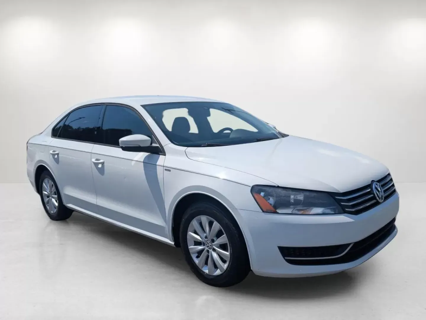 2014 Volkswagen Passat S (1VWAT7A30EC) with an Other engine, located at 521 Old Farm Lane Rd, Prattville, AL, 36066, (334) 325-1505, 32.482460, -86.416367 - **Discover Your Next Adventure with the 2014 Volkswagen Passat - Perfect for Every Family and Budget!**<br /> <br /> Are you in search of a reliable sedan that seamlessly blends comfort, affordability, and performance? Look no further than this stunning 2014 Volkswagen Passat, a versatile vehicle th - Photo#2