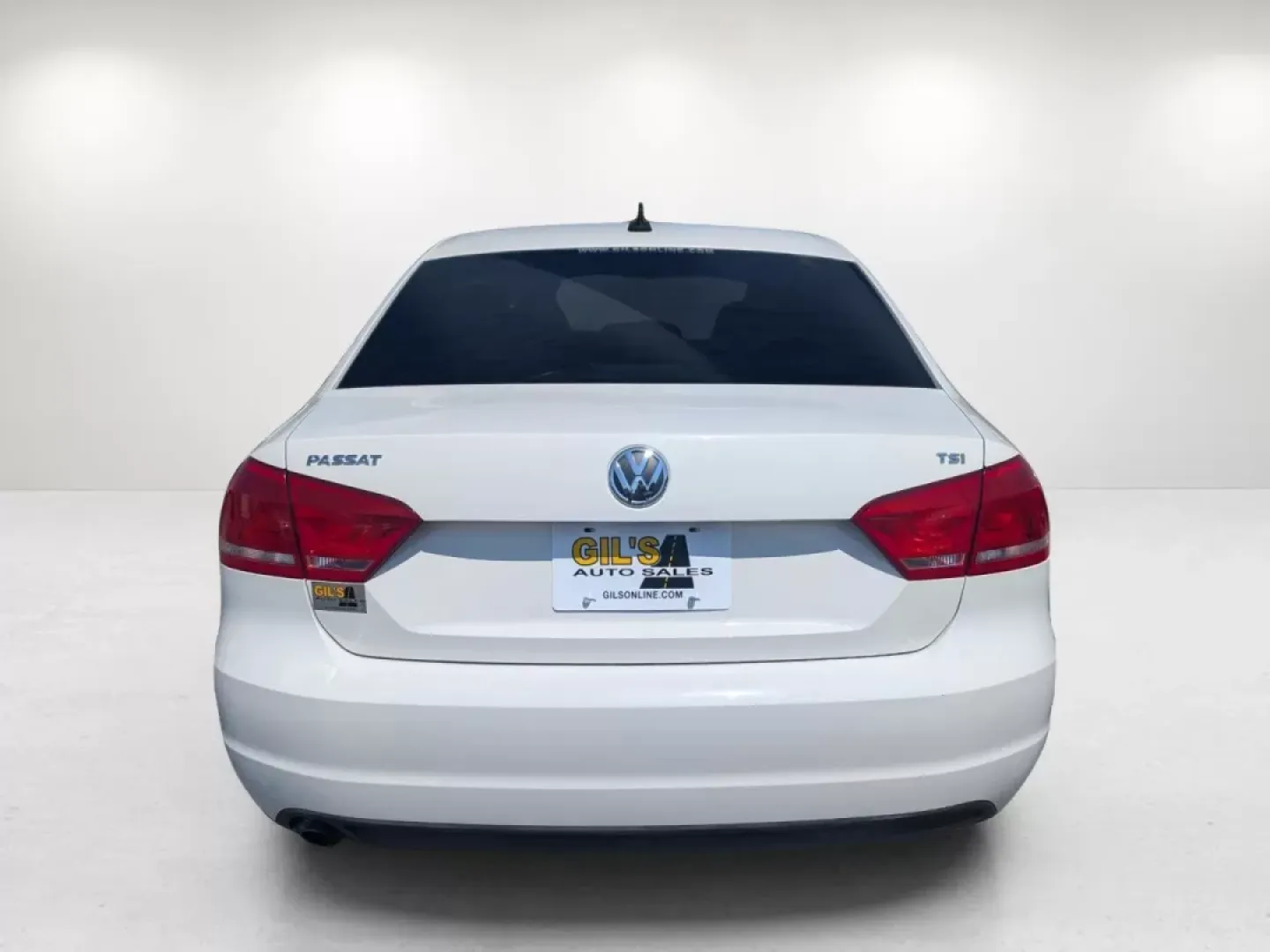 2014 Volkswagen Passat S (1VWAT7A30EC) with an Other engine, located at 521 Old Farm Lane Rd, Prattville, AL, 36066, (334) 325-1505, 32.482460, -86.416367 - **Discover Your Next Adventure with the 2014 Volkswagen Passat - Perfect for Every Family and Budget!**<br /> <br /> Are you in search of a reliable sedan that seamlessly blends comfort, affordability, and performance? Look no further than this stunning 2014 Volkswagen Passat, a versatile vehicle th - Photo#5