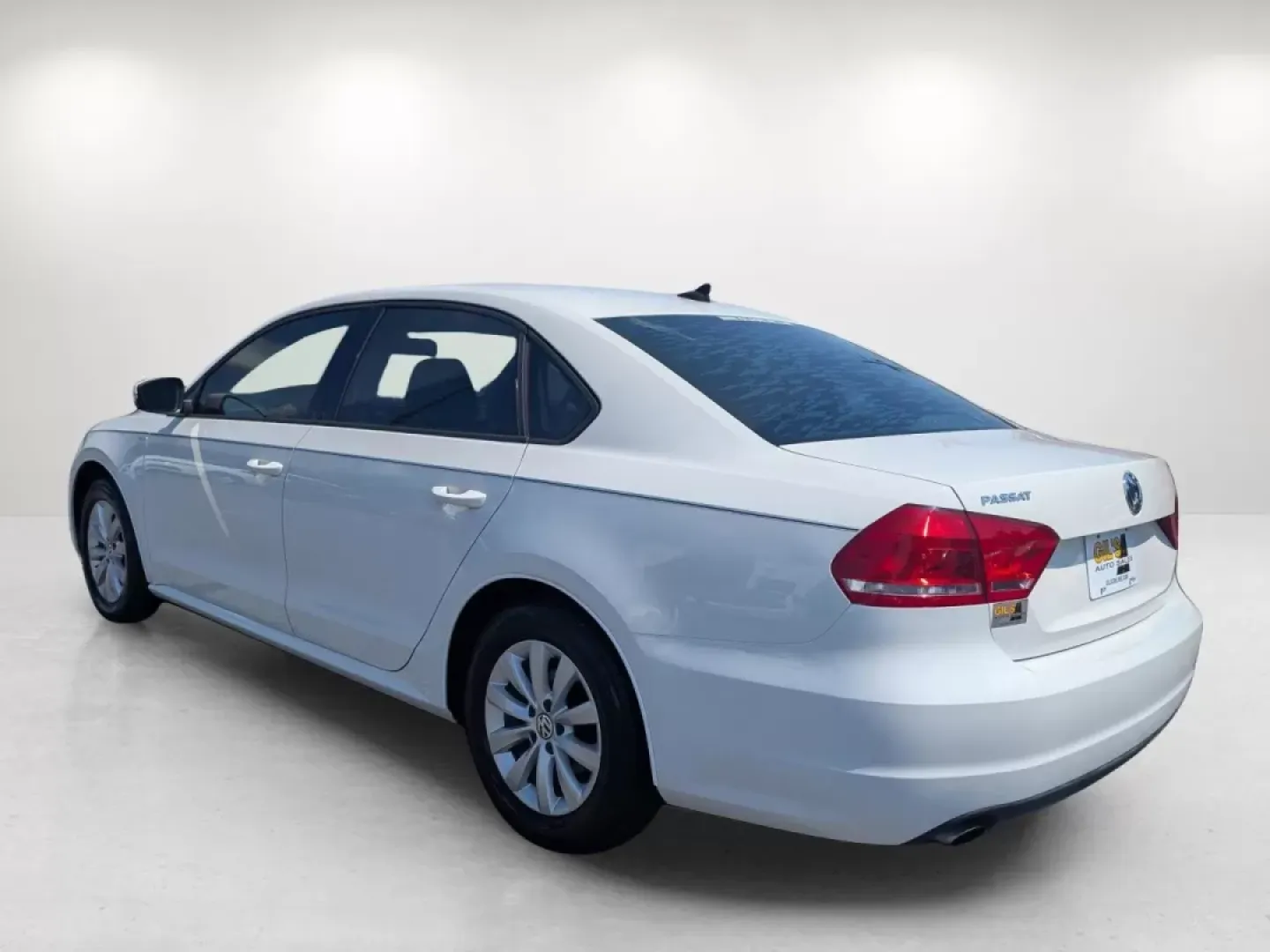 2014 Volkswagen Passat S (1VWAT7A30EC) with an Other engine, located at 521 Old Farm Lane Rd, Prattville, AL, 36066, (334) 325-1505, 32.482460, -86.416367 - **Discover Your Next Adventure with the 2014 Volkswagen Passat - Perfect for Every Family and Budget!**<br /> <br /> Are you in search of a reliable sedan that seamlessly blends comfort, affordability, and performance? Look no further than this stunning 2014 Volkswagen Passat, a versatile vehicle th - Photo#6