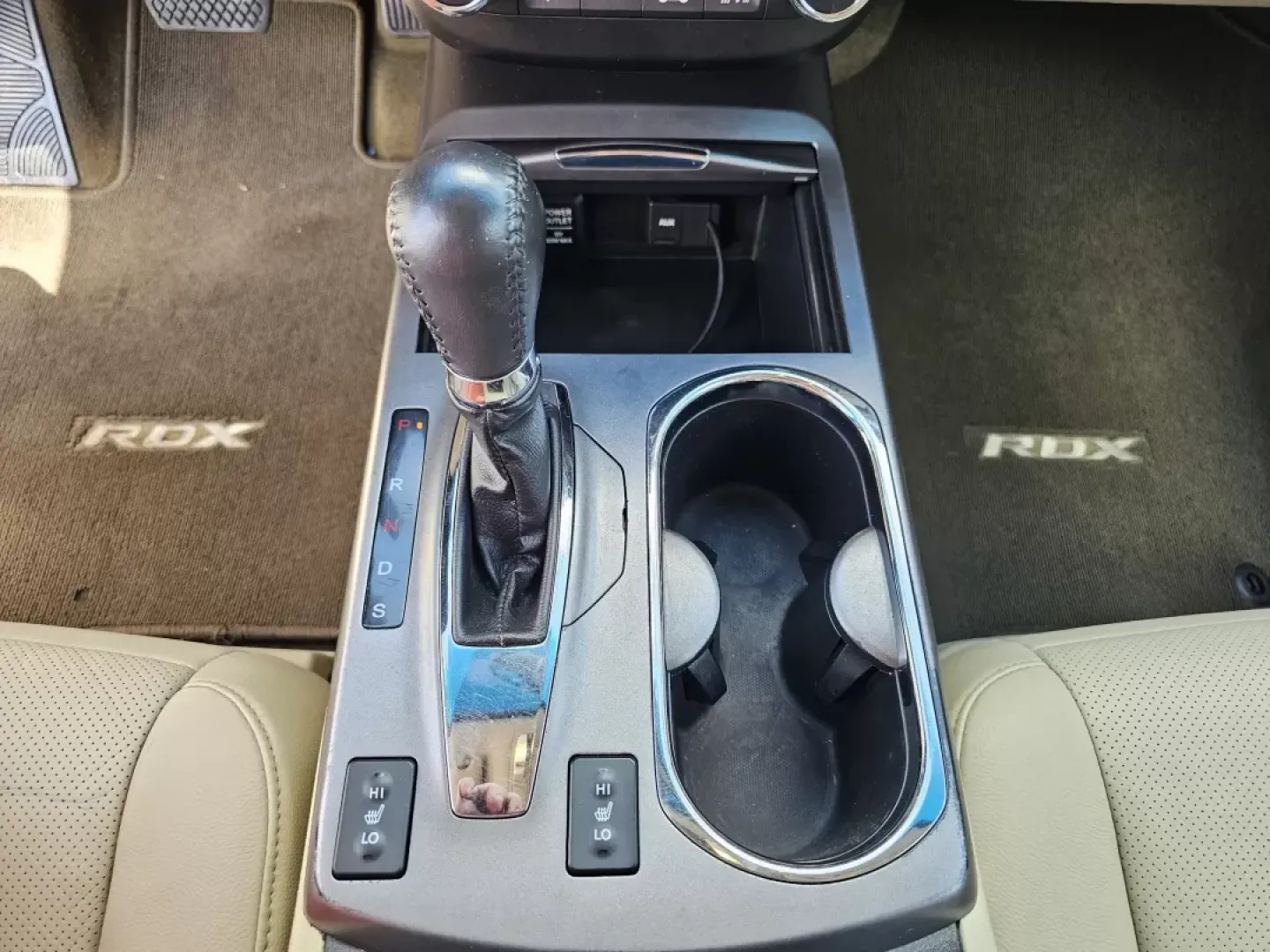 2015 Acura RDX (5J8TB4H32FL) with an Other engine, located at 3959 U.S. 80 W, Phenix City, AL, 36870, (334) 297-4885, 32.469296, -85.135185 - Are you ready to elevate your driving experience? If you're searching for a versatile, reliable, and stylish vehicle perfect for family outings, long commutes, or weekend adventures, look no further than this stunning 2015 Acura RDX available at Gils Auto in Phenix City, AL. With its sleek white ext - Photo#13