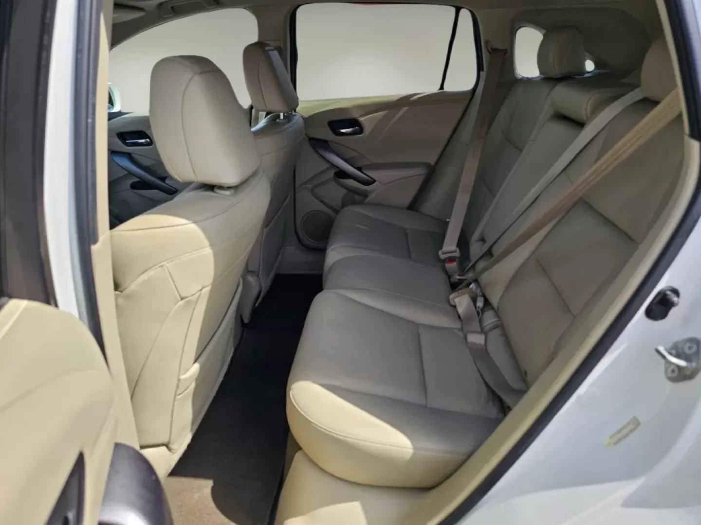 2015 Acura RDX (5J8TB4H32FL) with an Other engine, located at 3959 U.S. 80 W, Phenix City, AL, 36870, (334) 297-4885, 32.469296, -85.135185 - Are you ready to elevate your driving experience? If you're searching for a versatile, reliable, and stylish vehicle perfect for family outings, long commutes, or weekend adventures, look no further than this stunning 2015 Acura RDX available at Gils Auto in Phenix City, AL. With its sleek white ext - Photo#15