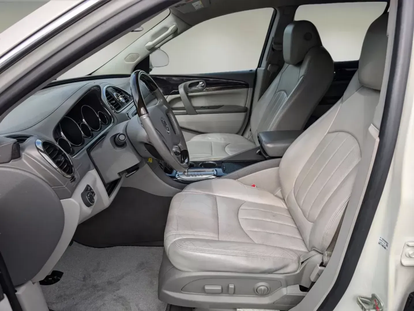 2015 /Light Titanium Buick Enclave Leather (5GAKVBKD7FJ) with an Other engine, located at 5115 14th Ave., Columbus, GA, 31904, (706) 323-0345, 32.511494, -84.971046 - **Adventure Awaits: Experience the 2015 Buick Enclave at Gils Auto - Columbus**<br /> <br /> If you're searching for a versatile and spacious SUV that fits seamlessly into your lifestyle-whether it's family road trips, daily commutes, or weekend getaways-the 2015 Buick Enclave is the perfect match. - Photo#9