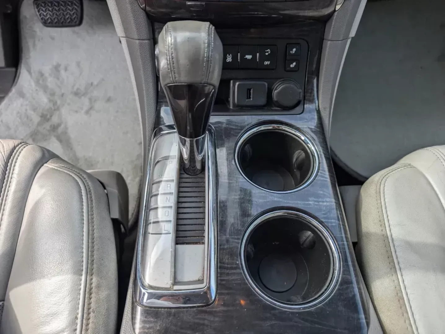 2015 /Light Titanium Buick Enclave Leather (5GAKVBKD7FJ) with an Other engine, located at 5115 14th Ave., Columbus, GA, 31904, (706) 323-0345, 32.511494, -84.971046 - **Adventure Awaits: Experience the 2015 Buick Enclave at Gils Auto - Columbus**<br /> <br /> If you're searching for a versatile and spacious SUV that fits seamlessly into your lifestyle-whether it's family road trips, daily commutes, or weekend getaways-the 2015 Buick Enclave is the perfect match. - Photo#13