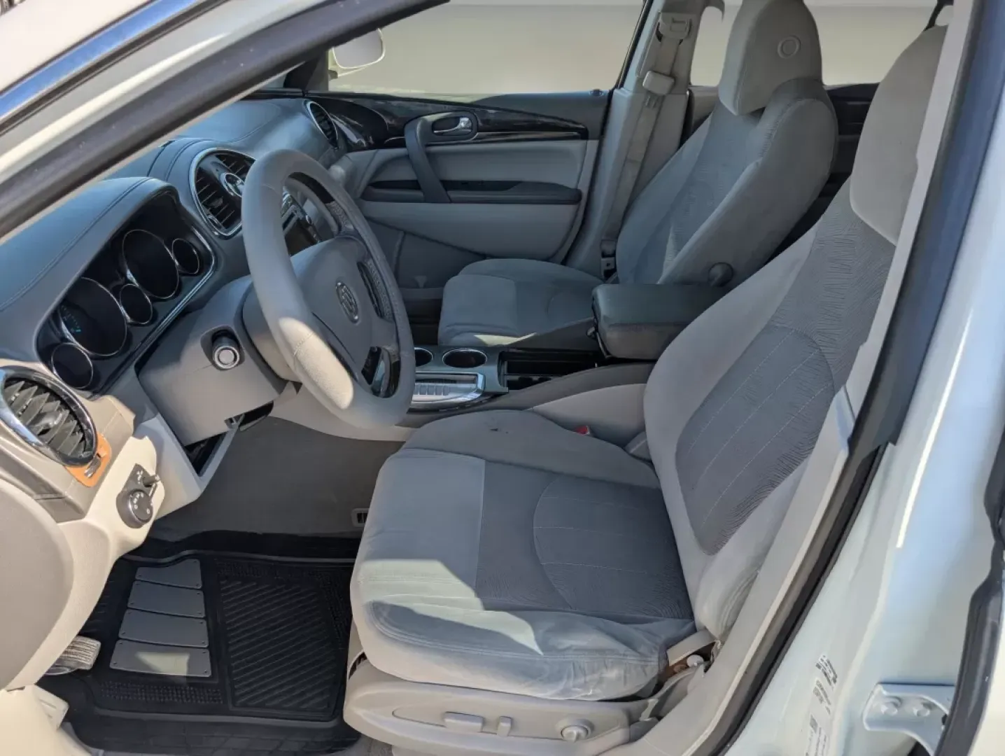 2015 /Light Titanium Buick Enclave Convenience (5GAKRAKD5FJ) with an Other engine, located at 3959 U.S. 80 W, Phenix City, AL, 36870, (334) 297-4885, 32.469296, -85.135185 - ### Experience Family Adventures with the 2015 Buick Enclave at Gils Auto - Phenix City!<br /> <br /> When it comes to family outings, the right vehicle can make all the difference. The **2015 Buick Enclave**, available now at **Gils Auto**, is your ticket to comfort, safety, and style! With spaciou - Photo#12