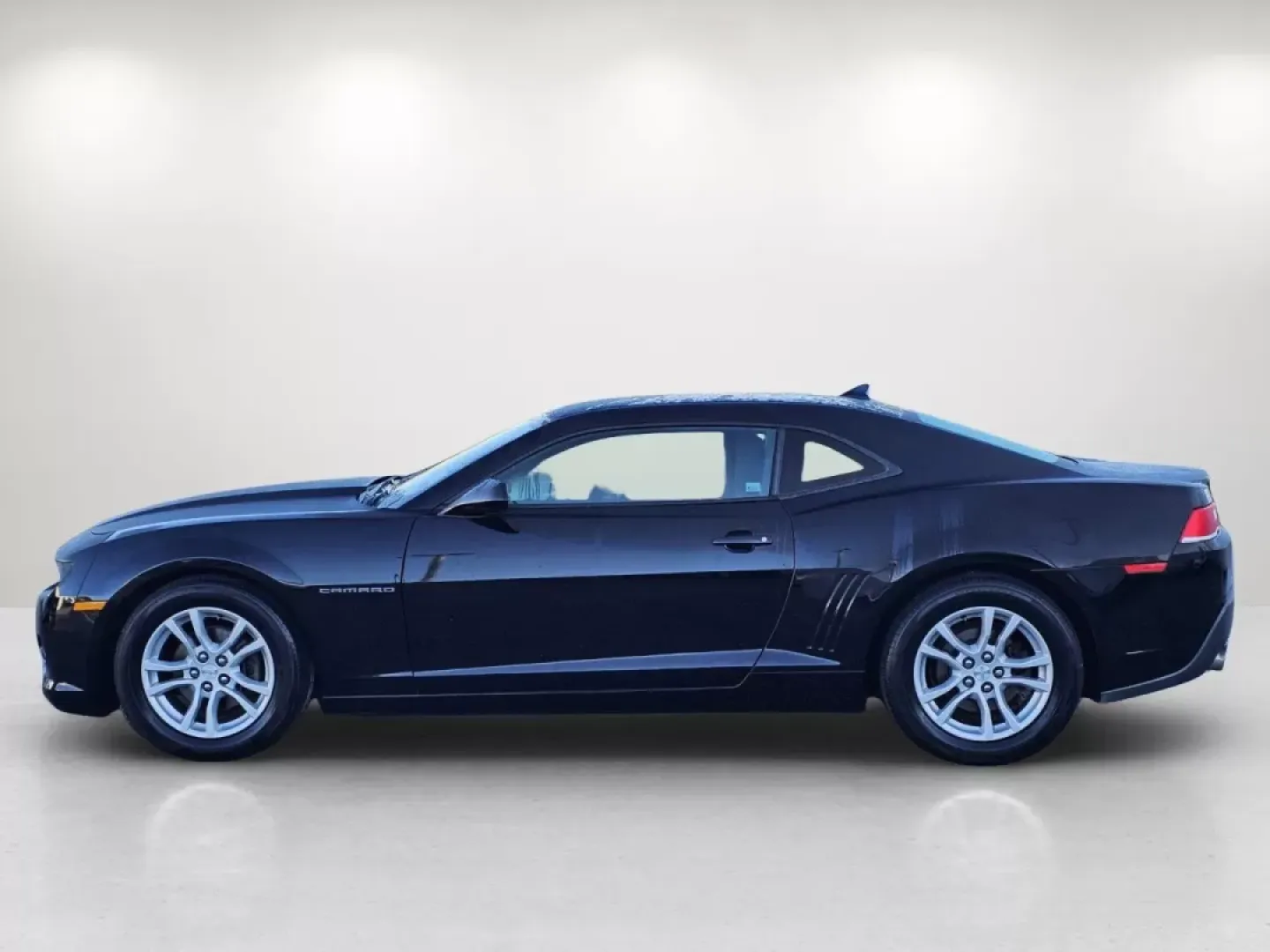 2015 /Black Chevrolet Camaro LS (2G1FB1E35F9) with an Other engine, located at 1430 Gateway Drive, Opelika, AL, 36801, (334) 239-0944, 32.637871, -85.409790 - **Unleash Your Drive with the 2015 Chevrolet Camaro LS Perfect for Thrilling Road Trips and Daily Commuters!**<br /> <br /> If you're ready to elevate your driving experience, look no further than this stunning 2015 Chevrolet Camaro LS, available now at Gils Auto in Phenix City, AL. Imagine cruisin - Photo#15