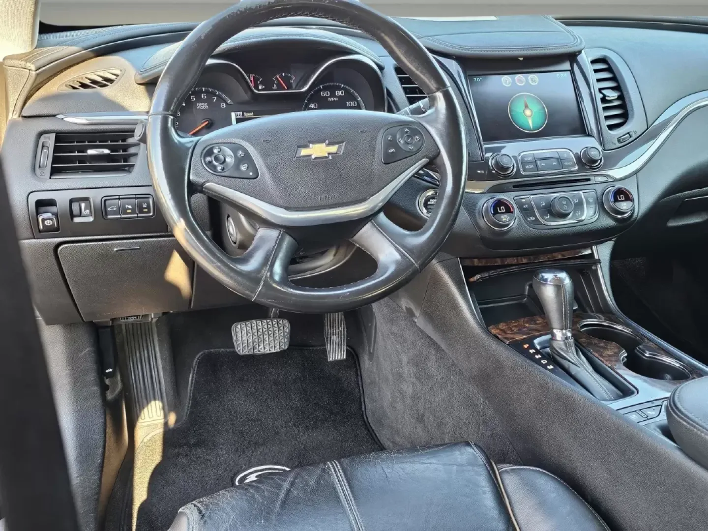 2015 /Jet Black Chevrolet Impala LTZ (2G1165S30F9) with an Other engine, located at 3959 U.S. 80 W, Phenix City, AL, 36870, (334) 297-4885, 32.469296, -85.135185 - **Unleash Your Everyday Adventures with the 2015 Chevrolet Impala LTZ at Gils Auto!**<br /> <br /> Are you looking for a vehicle that combines luxury, comfort, and practicality? Whether you're commuting to work, running errands around Phenix City, or embarking on a weekend road trip, the 2015 Chevro - Photo#15
