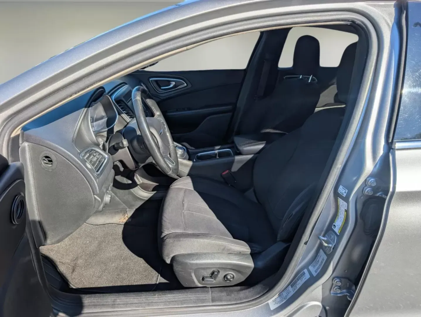 2015 /Black Chrysler 200 Limited (1C3CCCAB3FN) with an Other engine, located at 7000 Northlake Connector, Columbus, GA, 31904, (706) 987-8085, 32.524975, -84.978134 - Are you searching for a reliable, stylish sedan that can effortlessly handle your daily commute or weekend getaways? Look no further than this stunning 2015 Chrysler 200 Limited, available now at Gils Auto - Columbus #2! With its sleek Billet Silver Metallic Clearcoat exterior and comfortable black - Photo#9